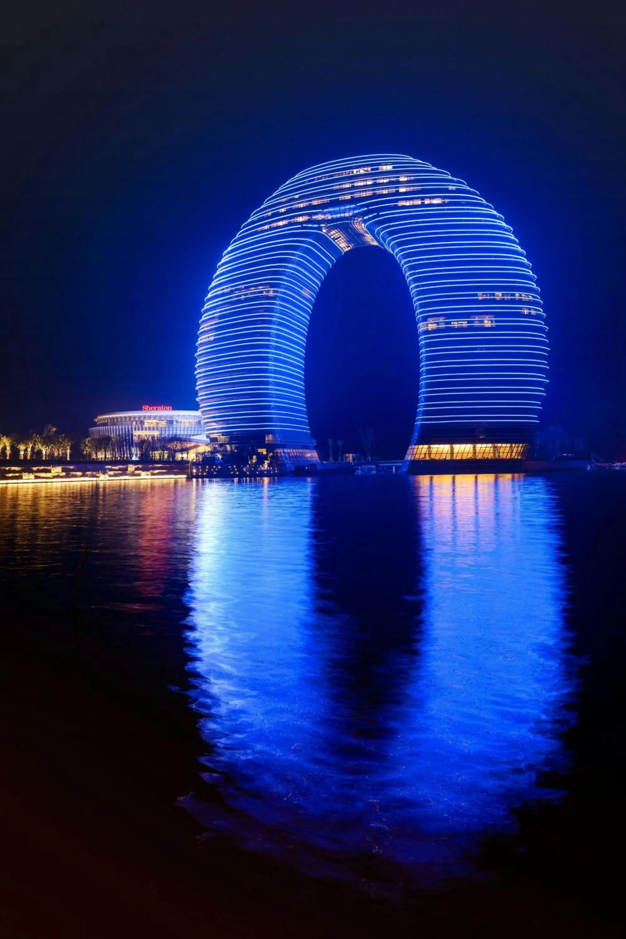 Property building in Sheraton Huzhou Taihu Lake Hot Spring Resort & Spa