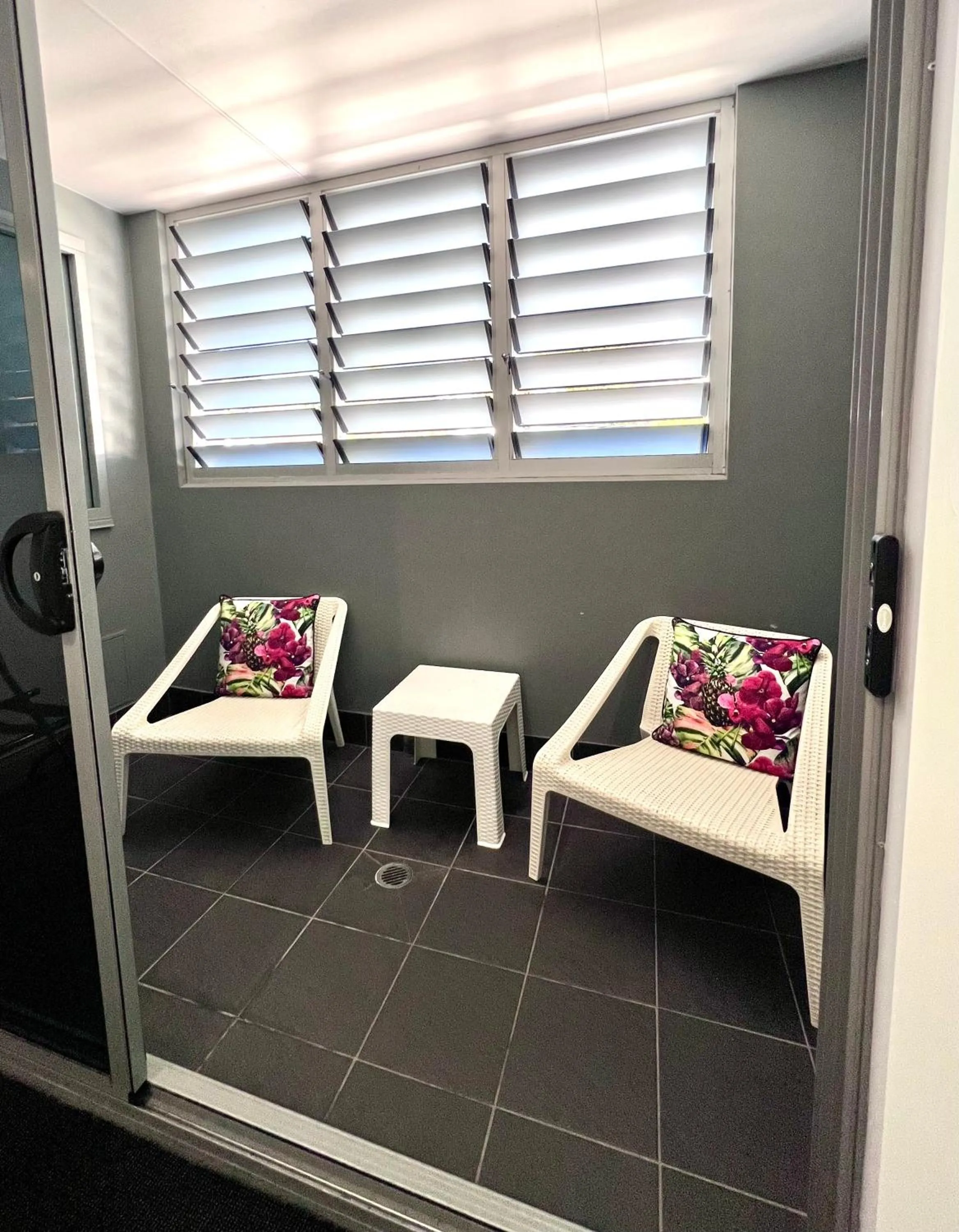 Crown on Darby Newcastle