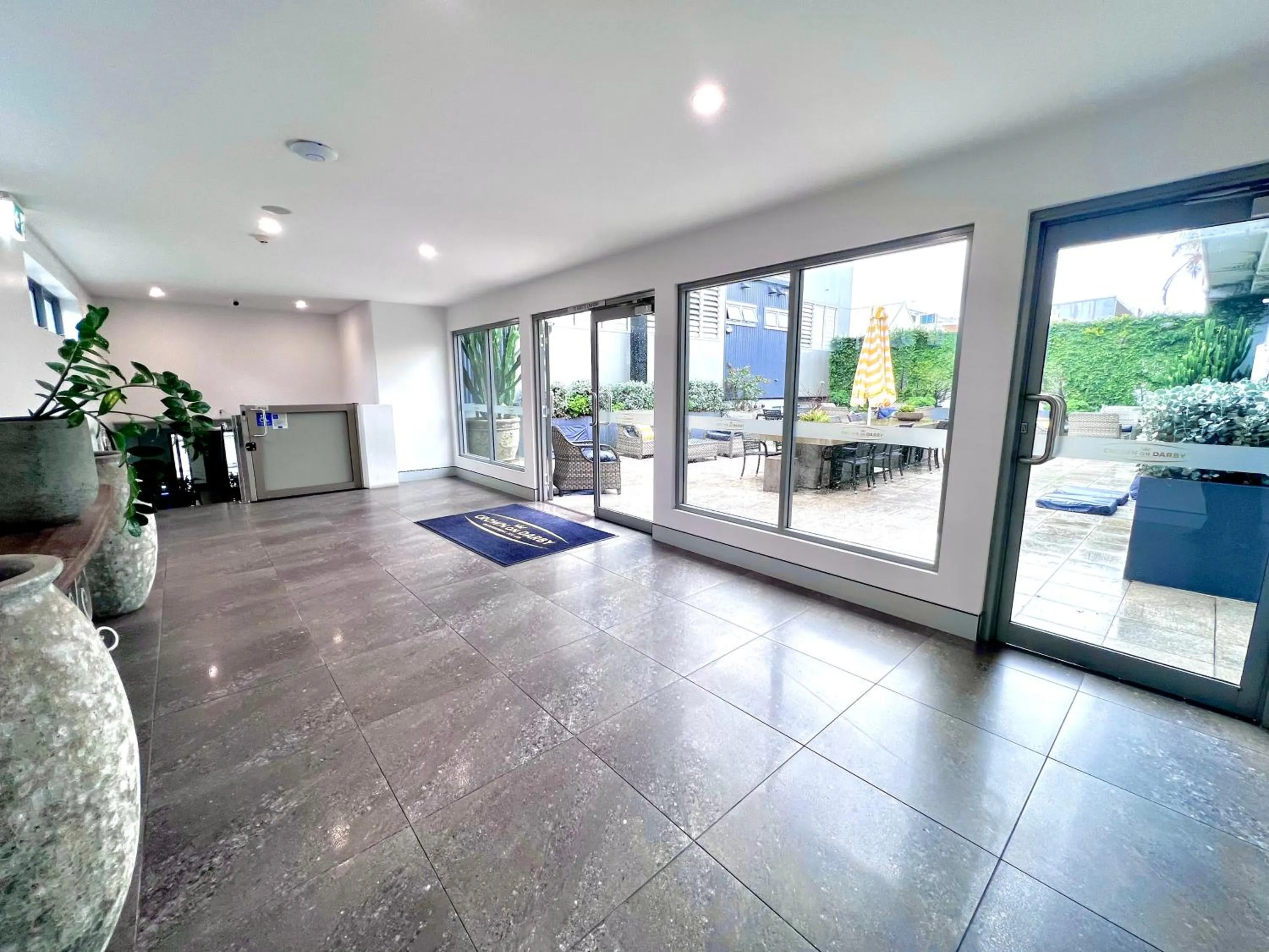 Crown on Darby Newcastle