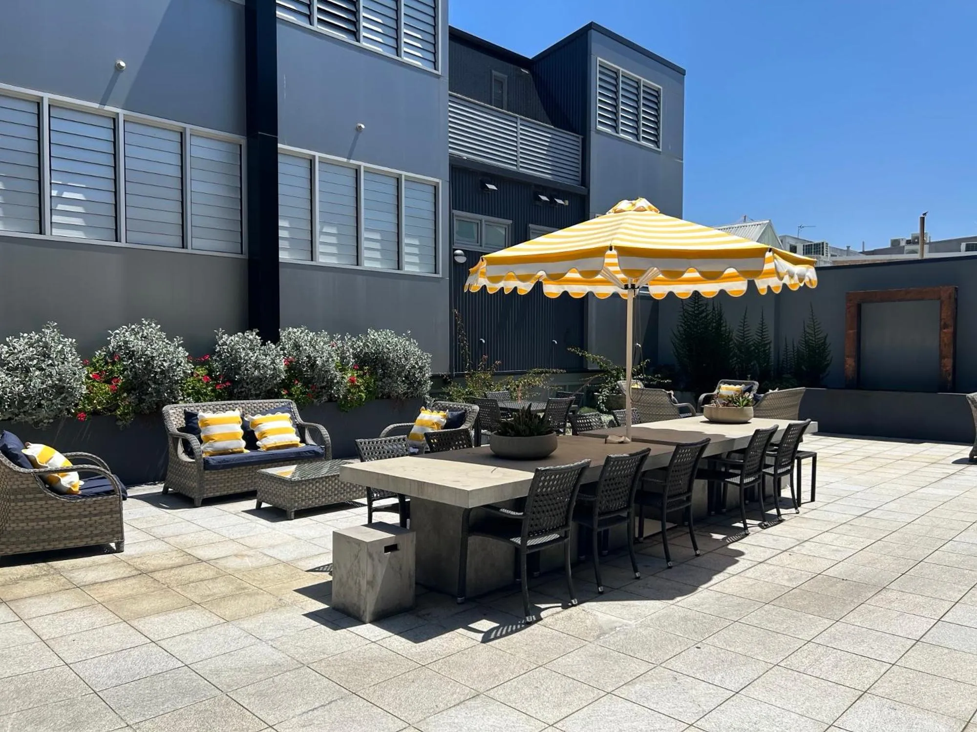 Crown on Darby Newcastle