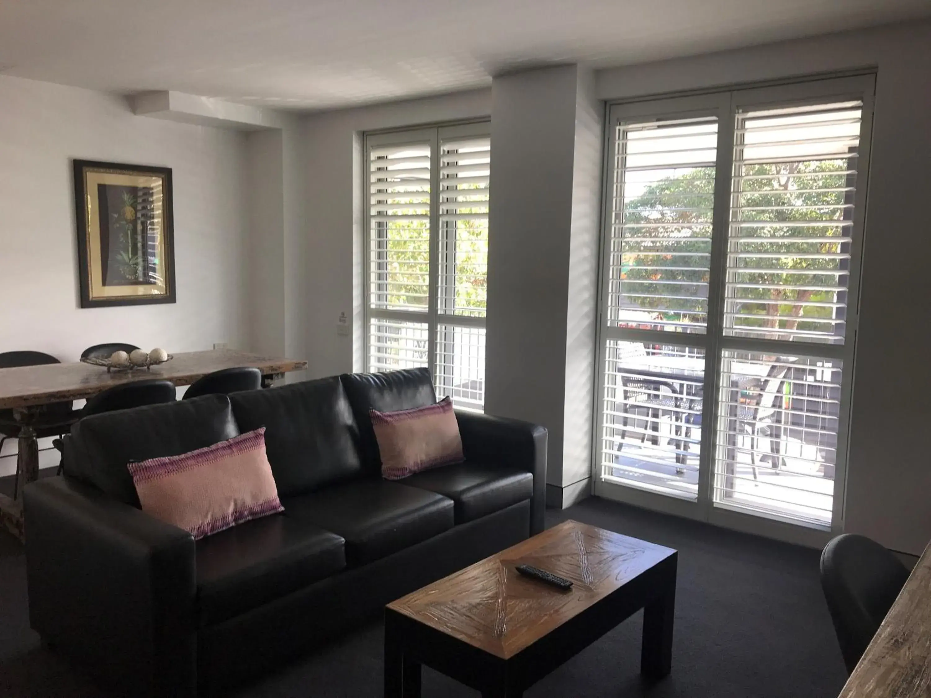 Living room in Crown on Darby Newcastle Living room in Crown on Darby Newcastle