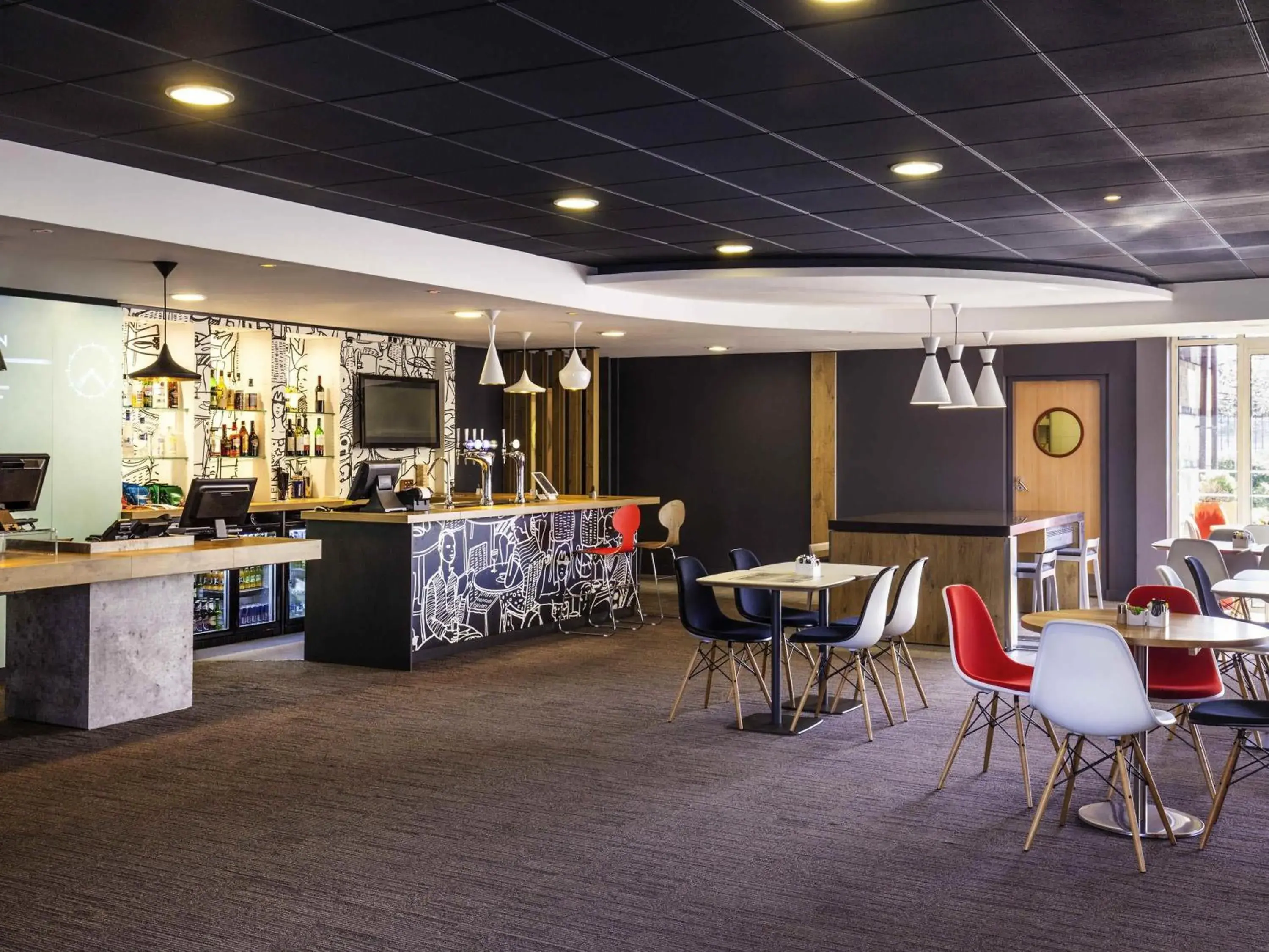 Property building in ibis London Barking Property building in ibis London Barking