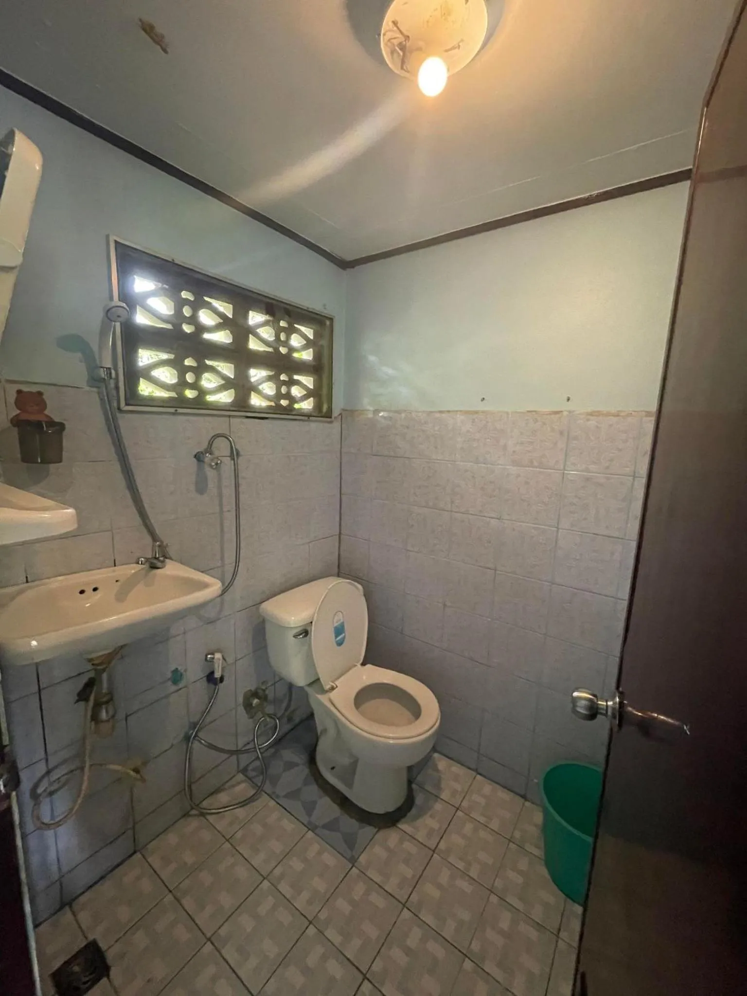 Bathroom in Khao Sok Nung House