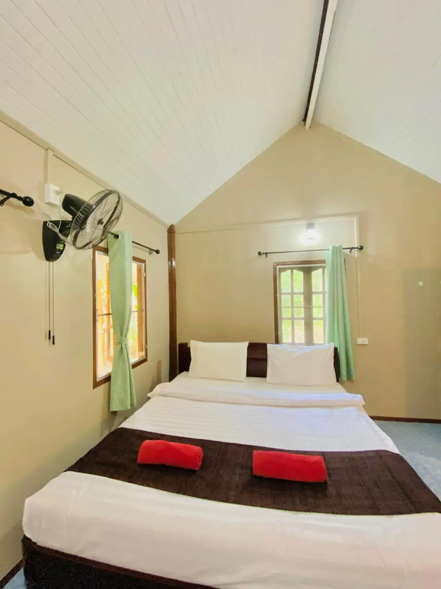 Bed in Khao Sok Nung House Bed in Khao Sok Nung House