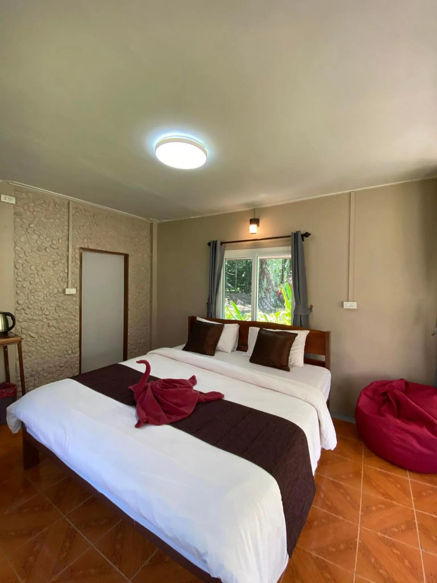 Bed in Khao Sok Nung House