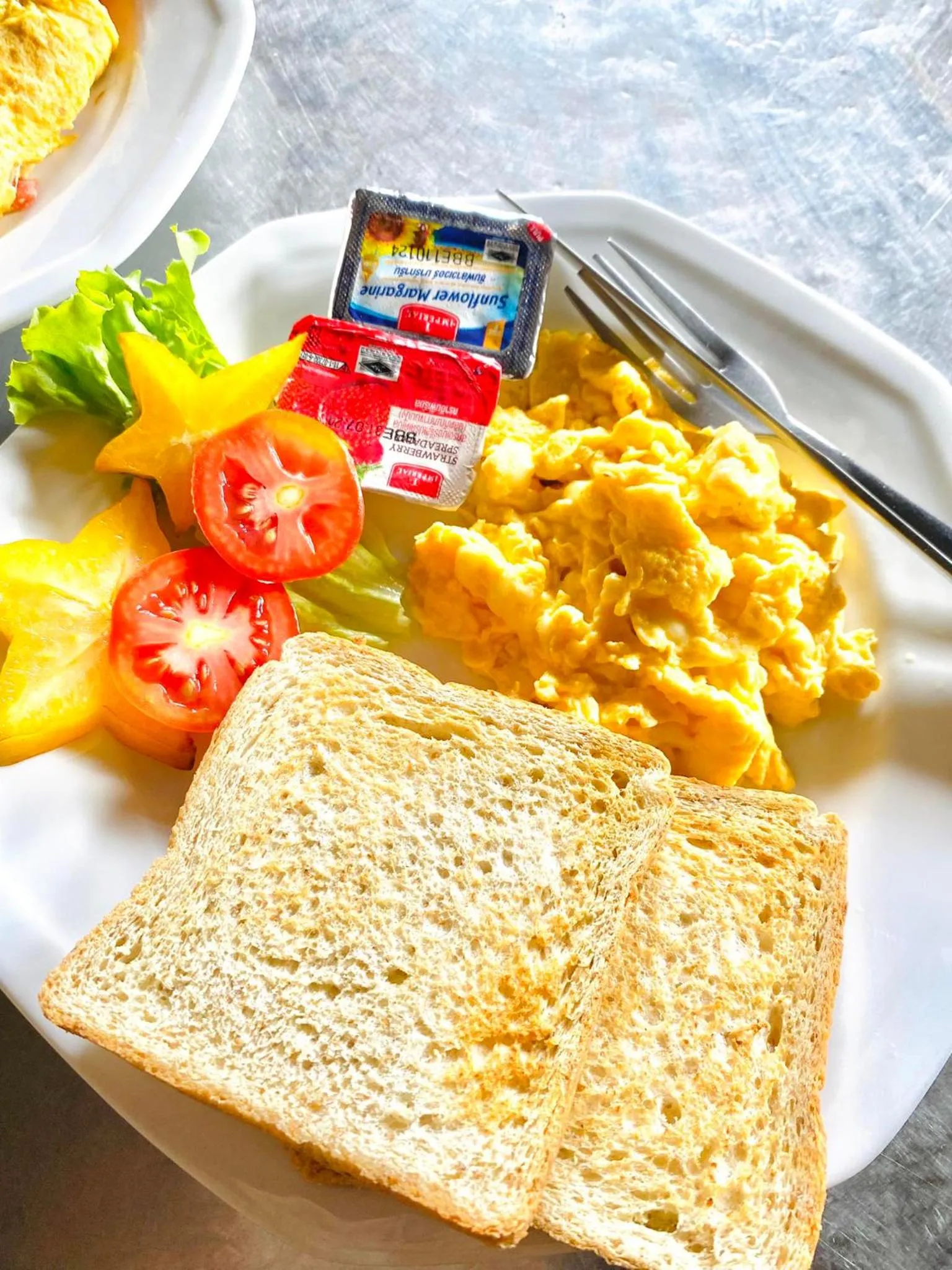 Restaurant/places to eat in Khao Sok Nung House