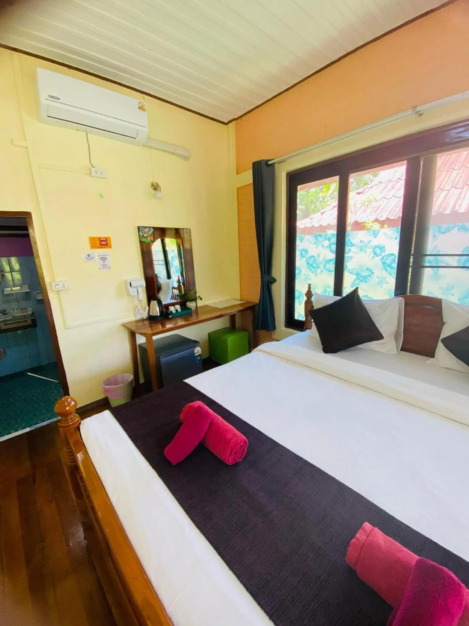 Bed in Khao Sok Nung House