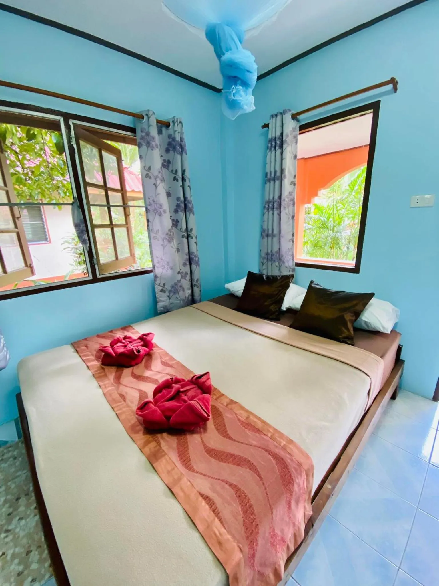Bed in Khao Sok Nung House