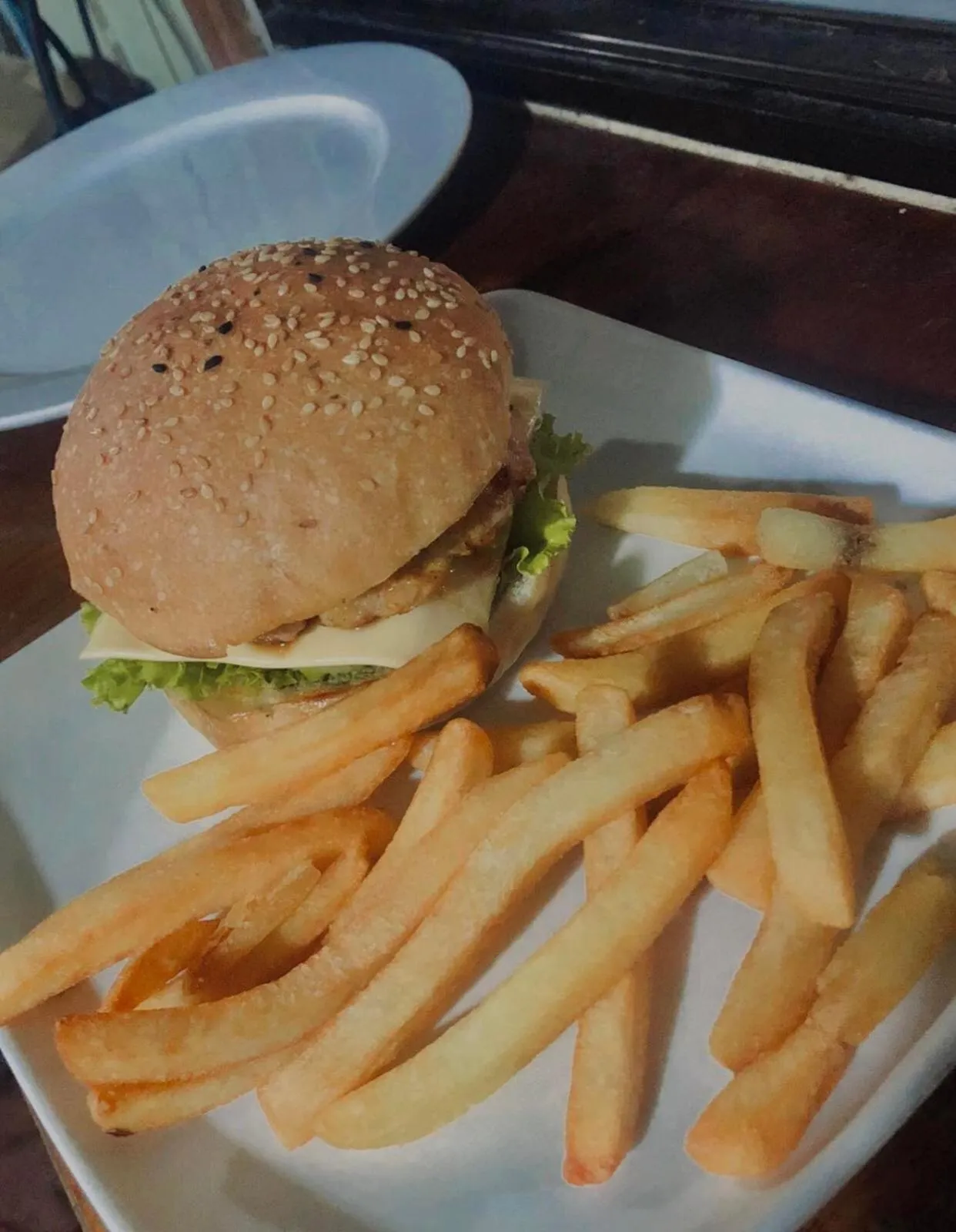 Restaurant/places to eat in Khao Sok Nung House