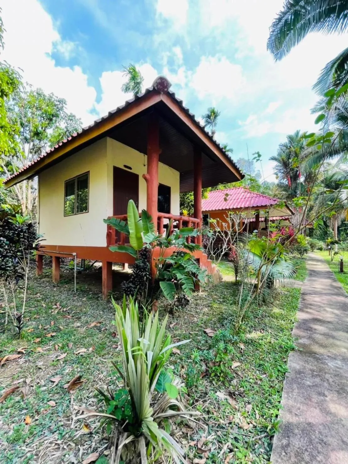 Property building in Khao Sok Nung House