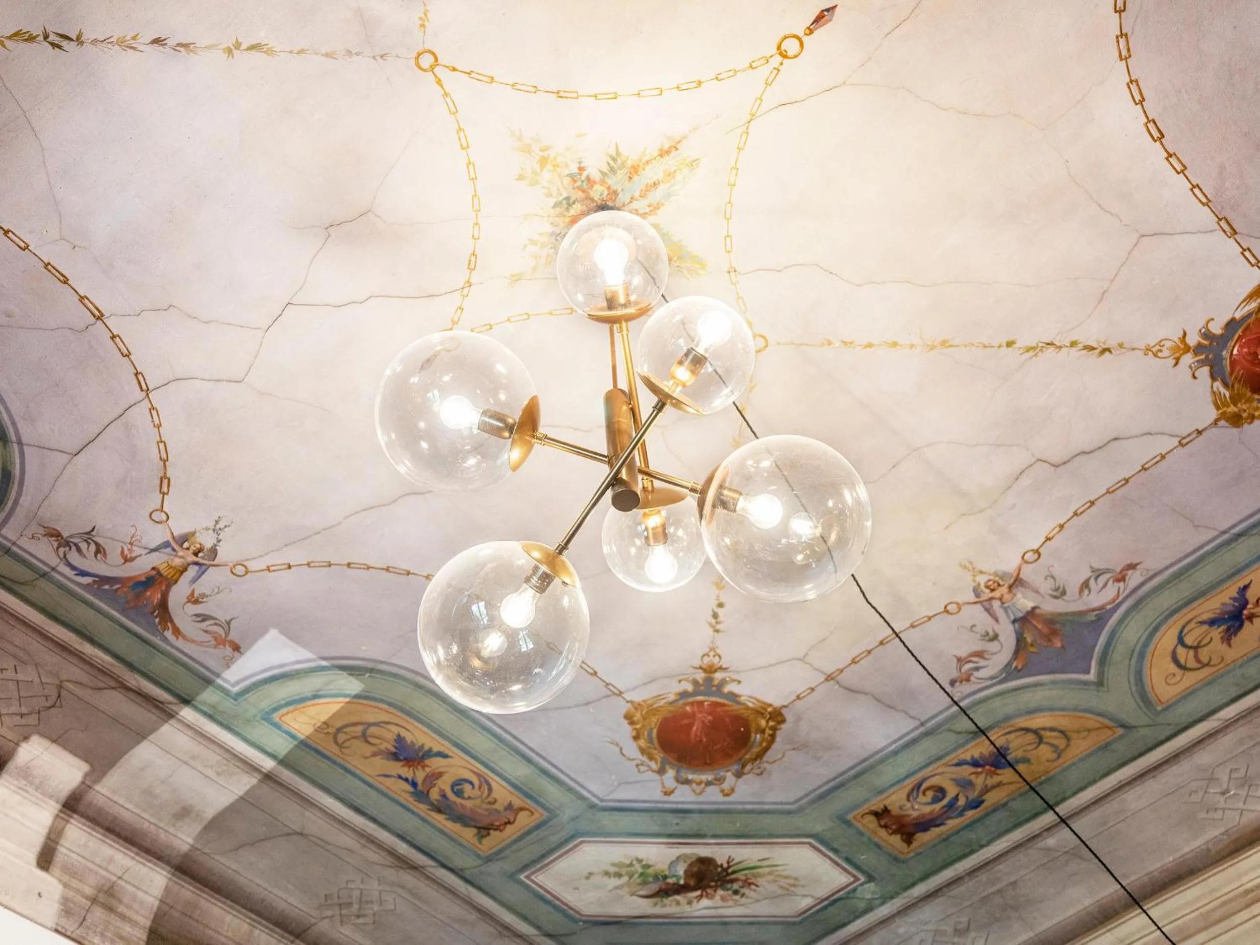 Decorative detail in B&B Stupido Hotel