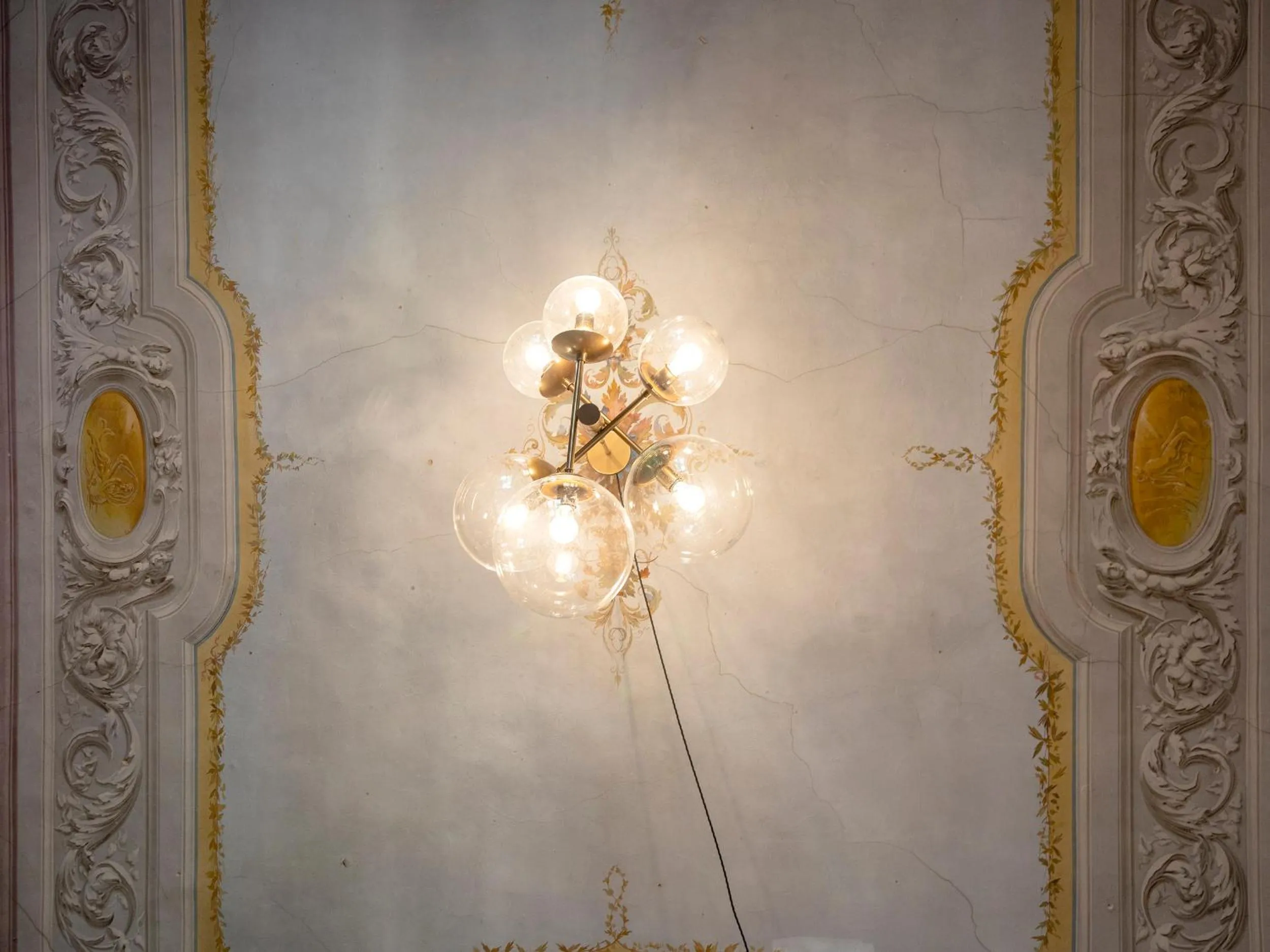 Decorative detail in B&B Stupido Hotel