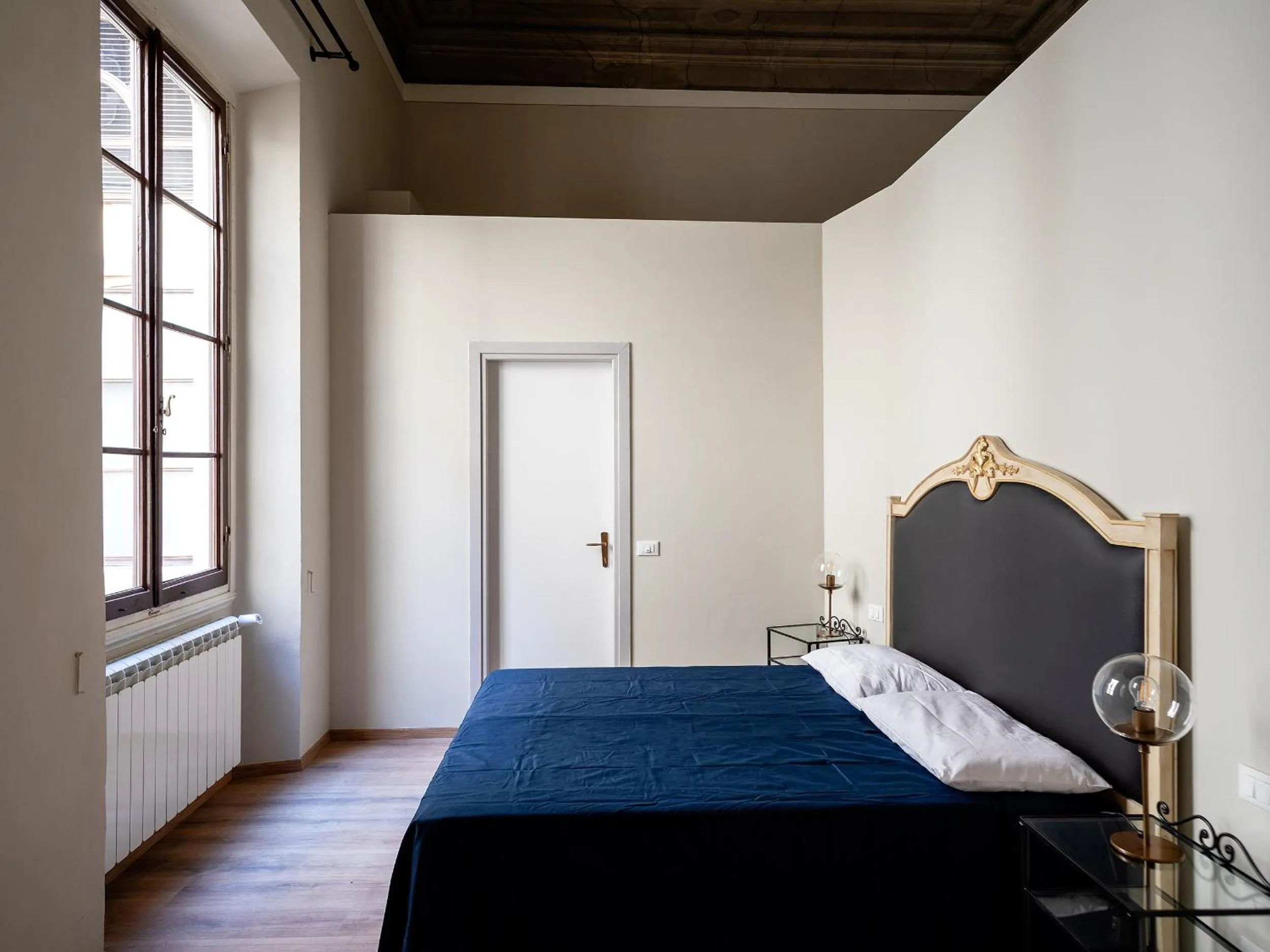 Photo of the whole room, Bed in B&B Stupido Hotel
