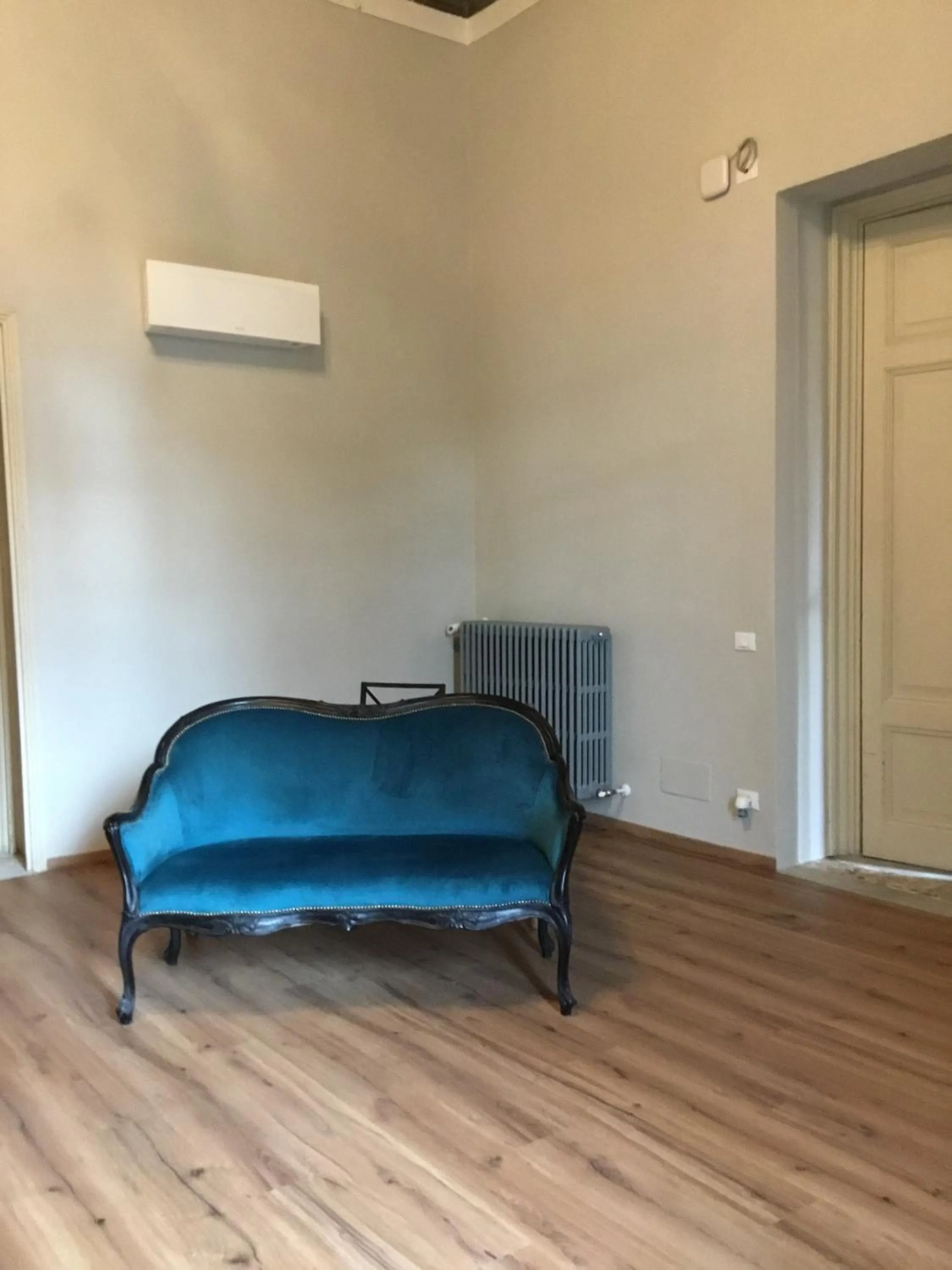 Photo of the whole room in B&B Stupido Hotel