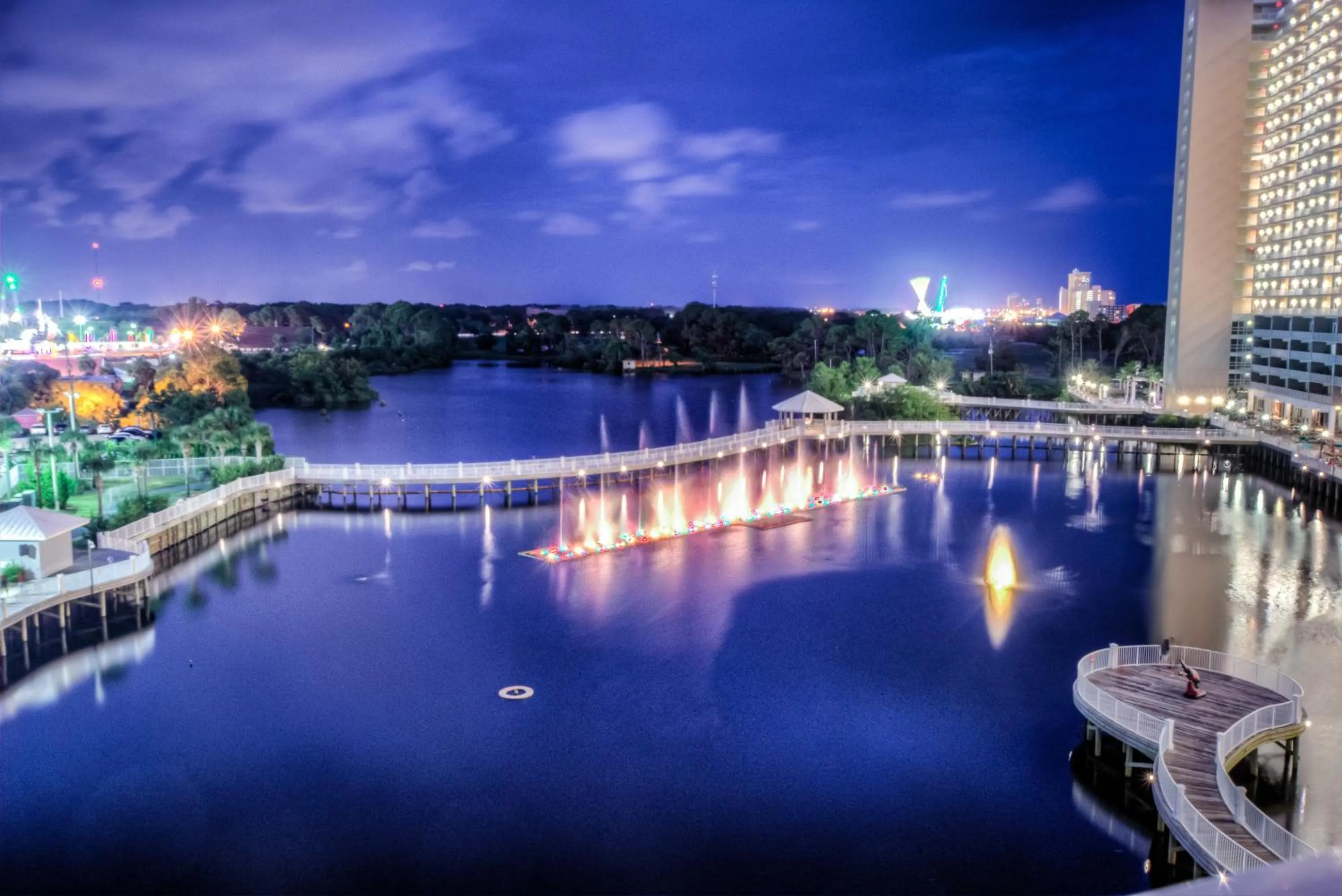 Laketown Wharf 535 By Aneliya