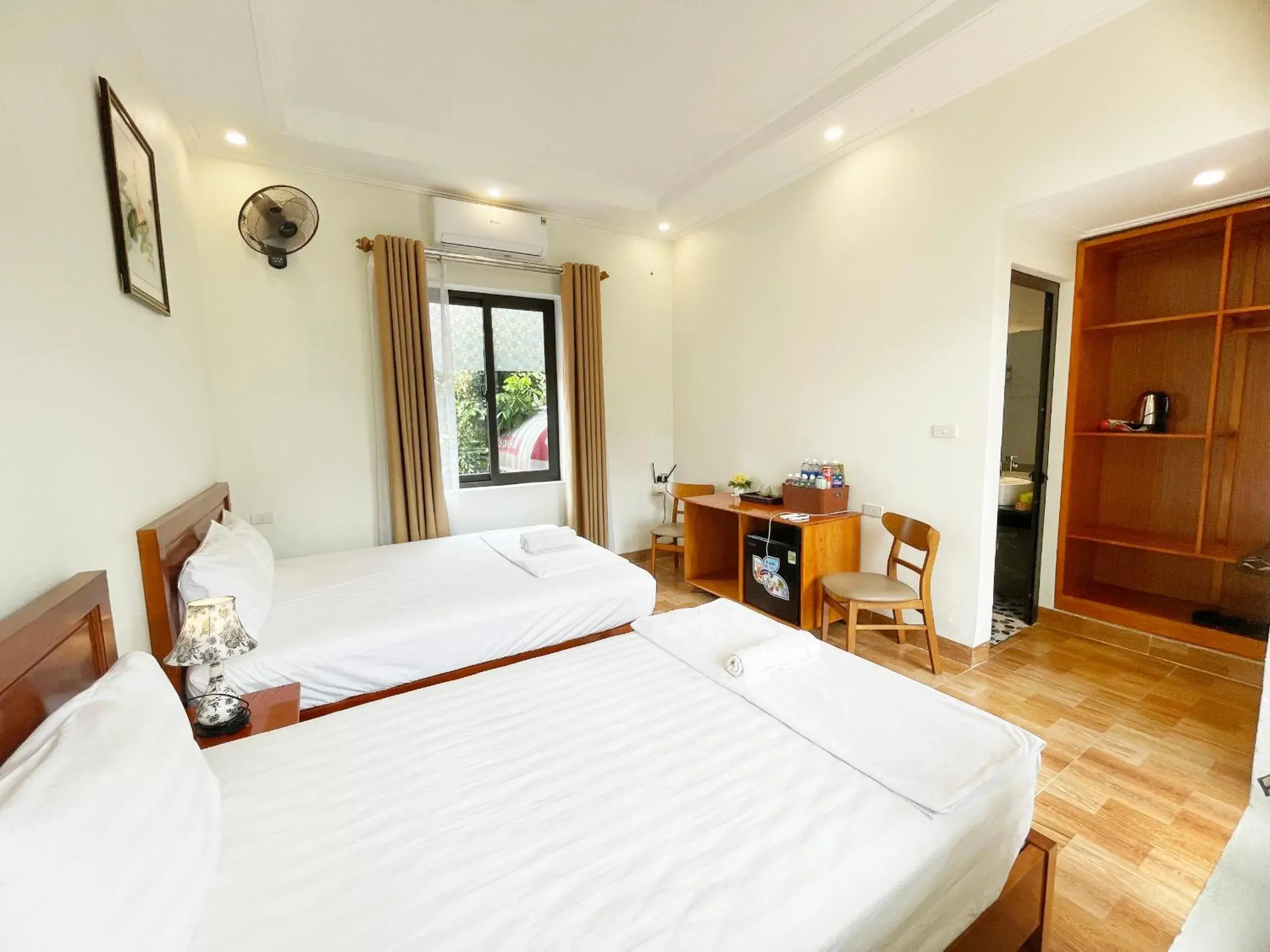Triple Room with Garden View in Tam Coc Golden Sky Homestay Triple Room with Garden View in Tam Coc Golden Sky Homestay
