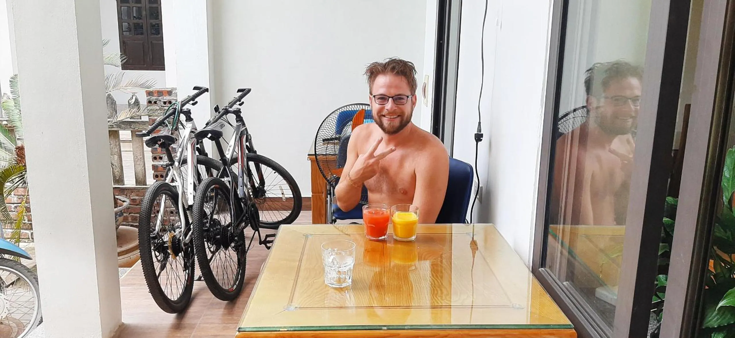 Day in Tam Coc Golden Sky Homestay