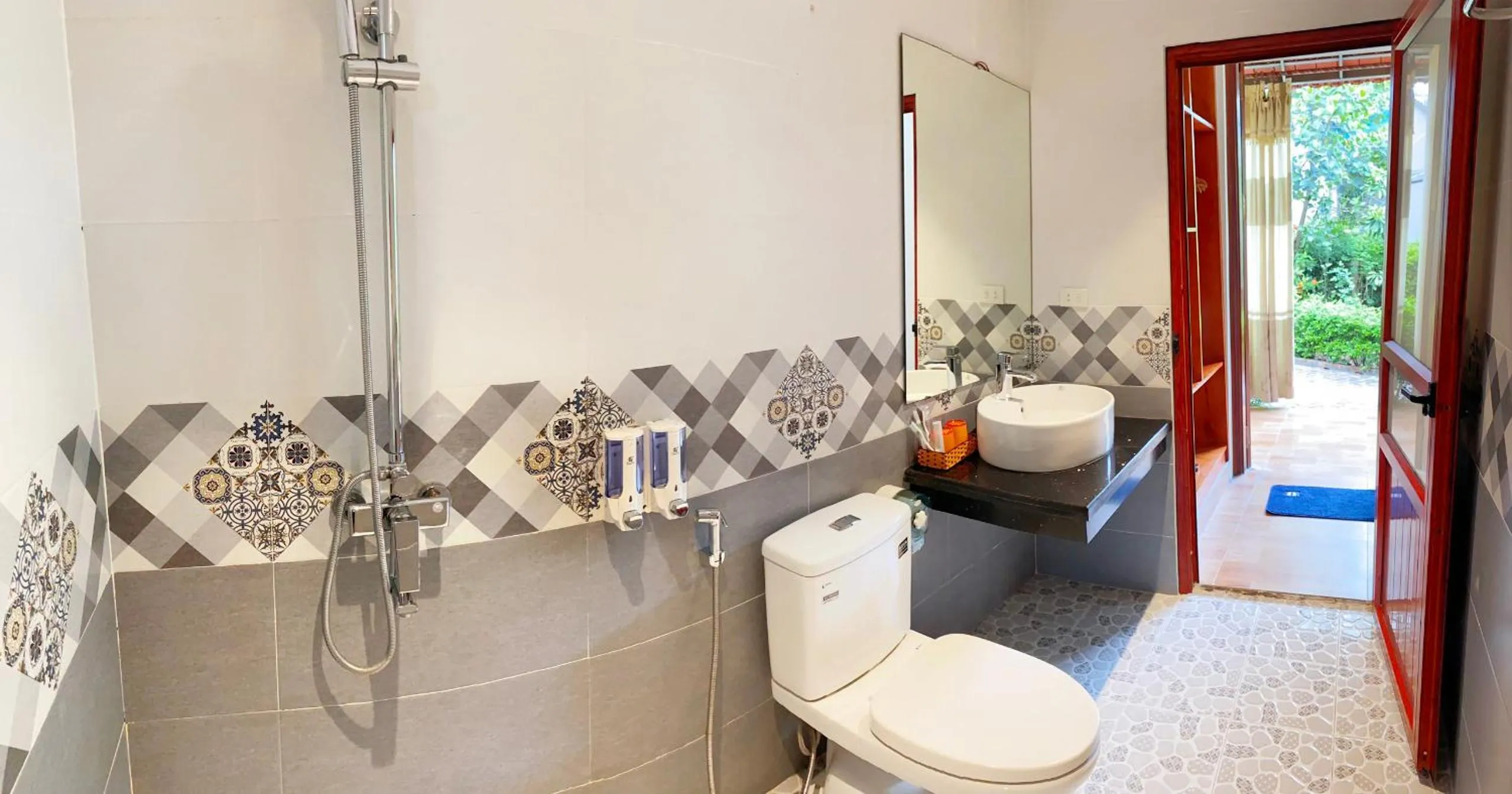 Bathroom in Tam Coc Golden Sky Homestay