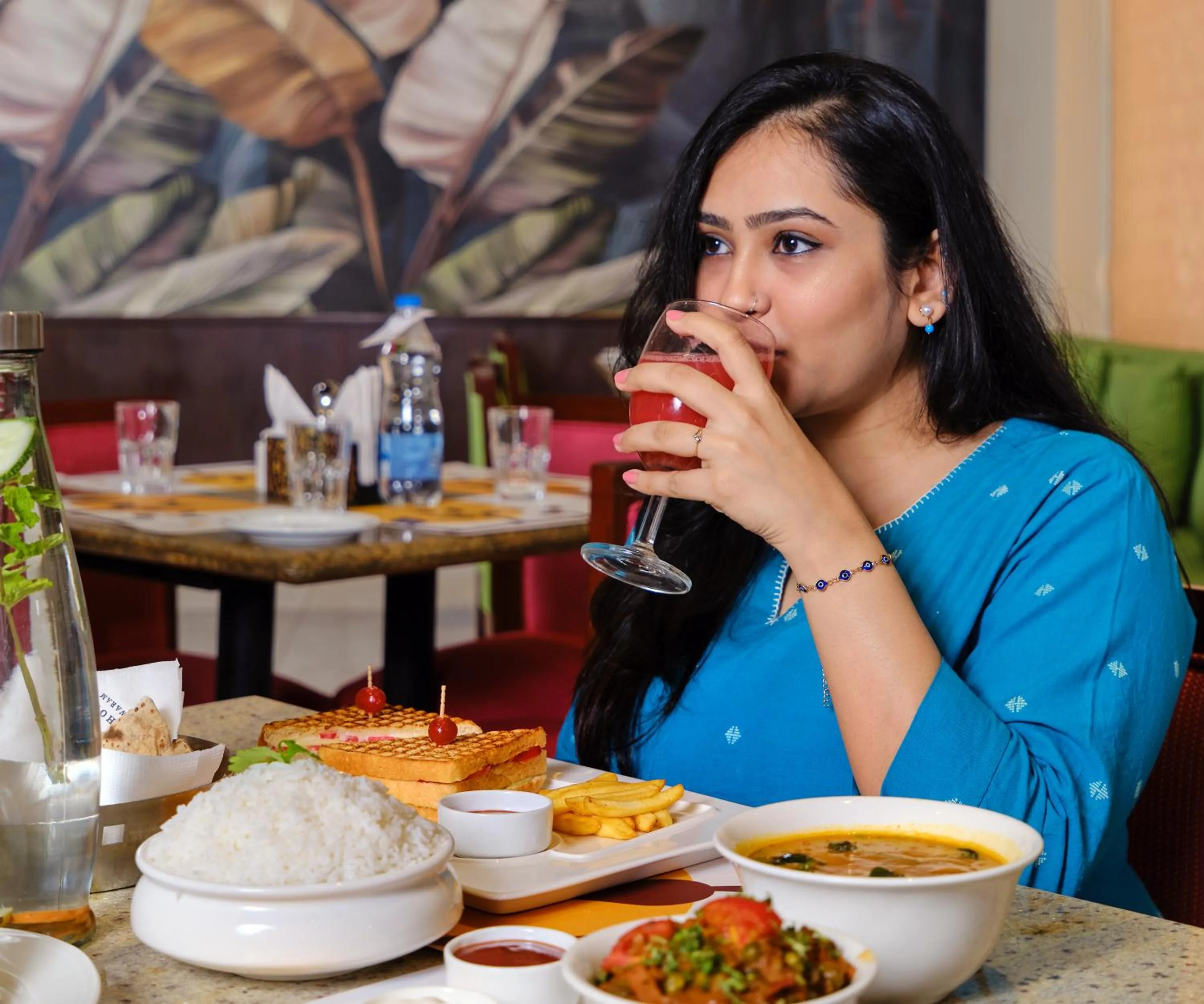 Restaurant/places to eat in Daiwik Hotels Rameswaram