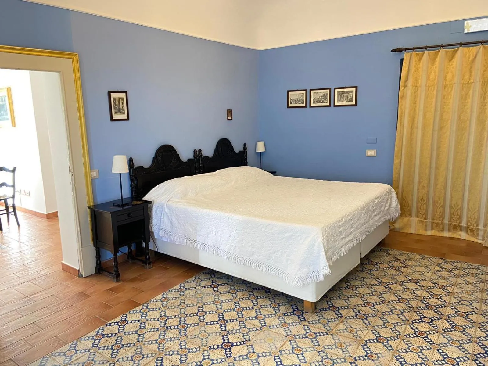 Bed in Villa Trigona