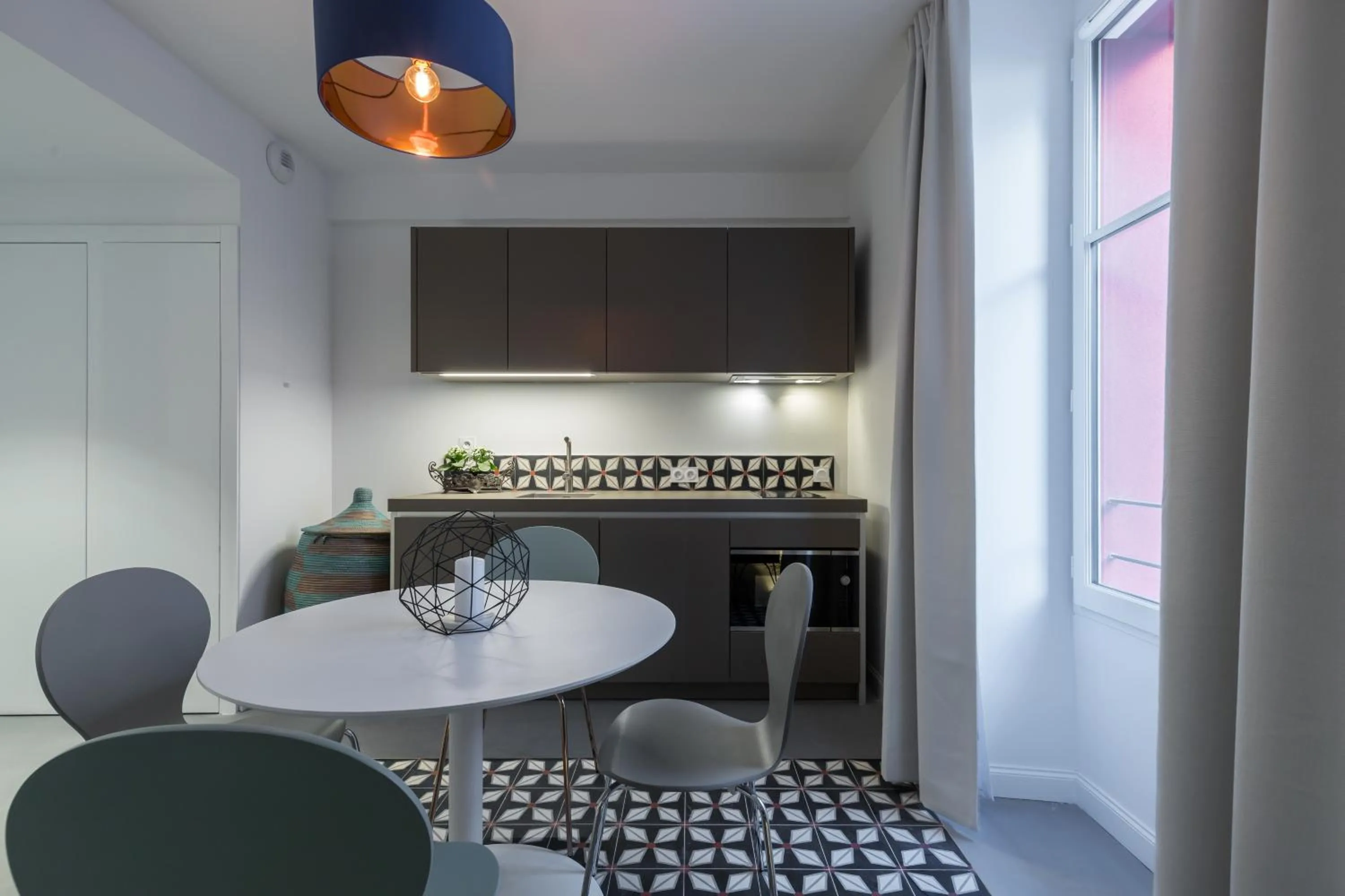 L'Abeille - Boutique Apartments