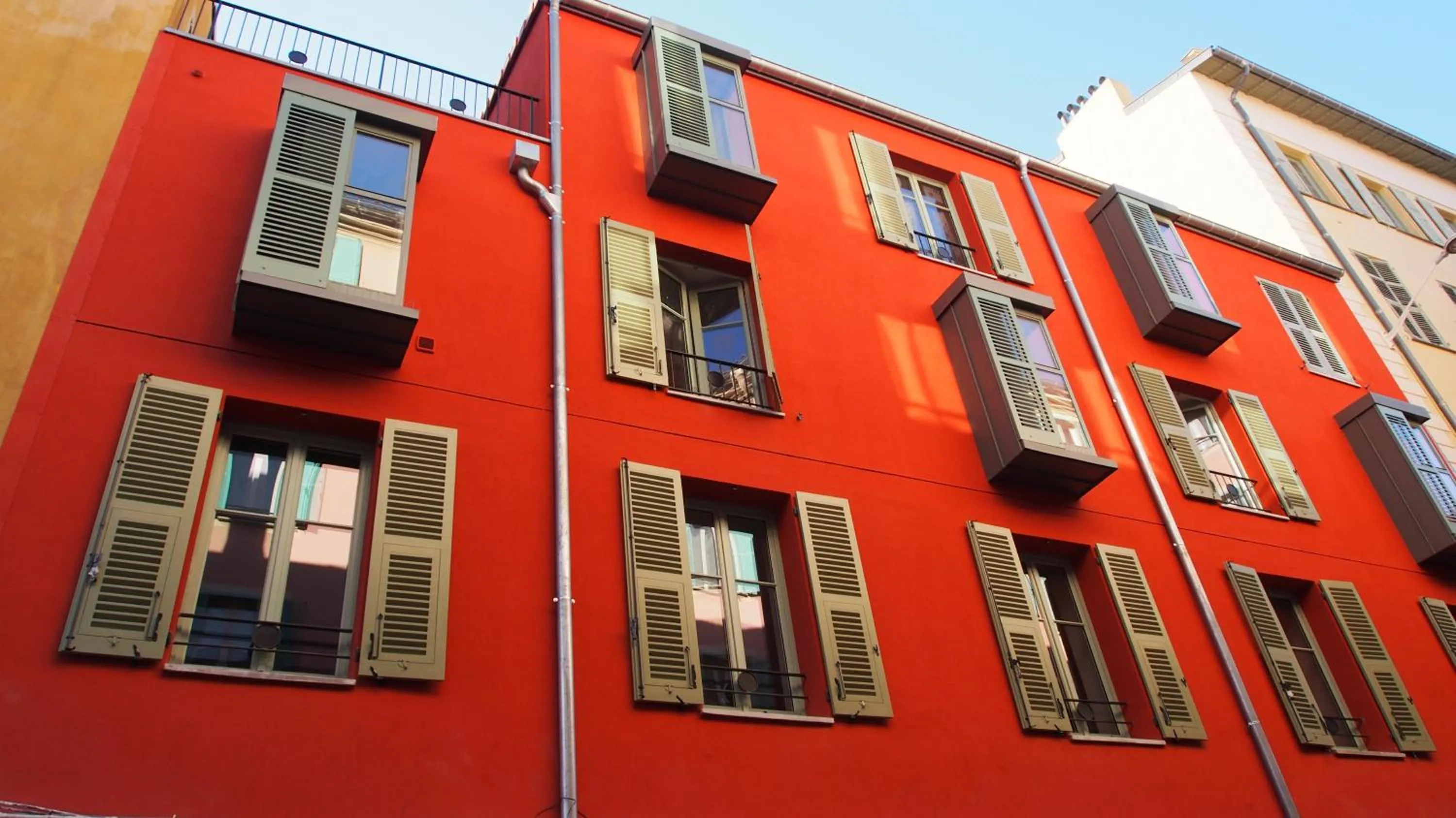 Property building in L'Abeille - Boutique Apartments