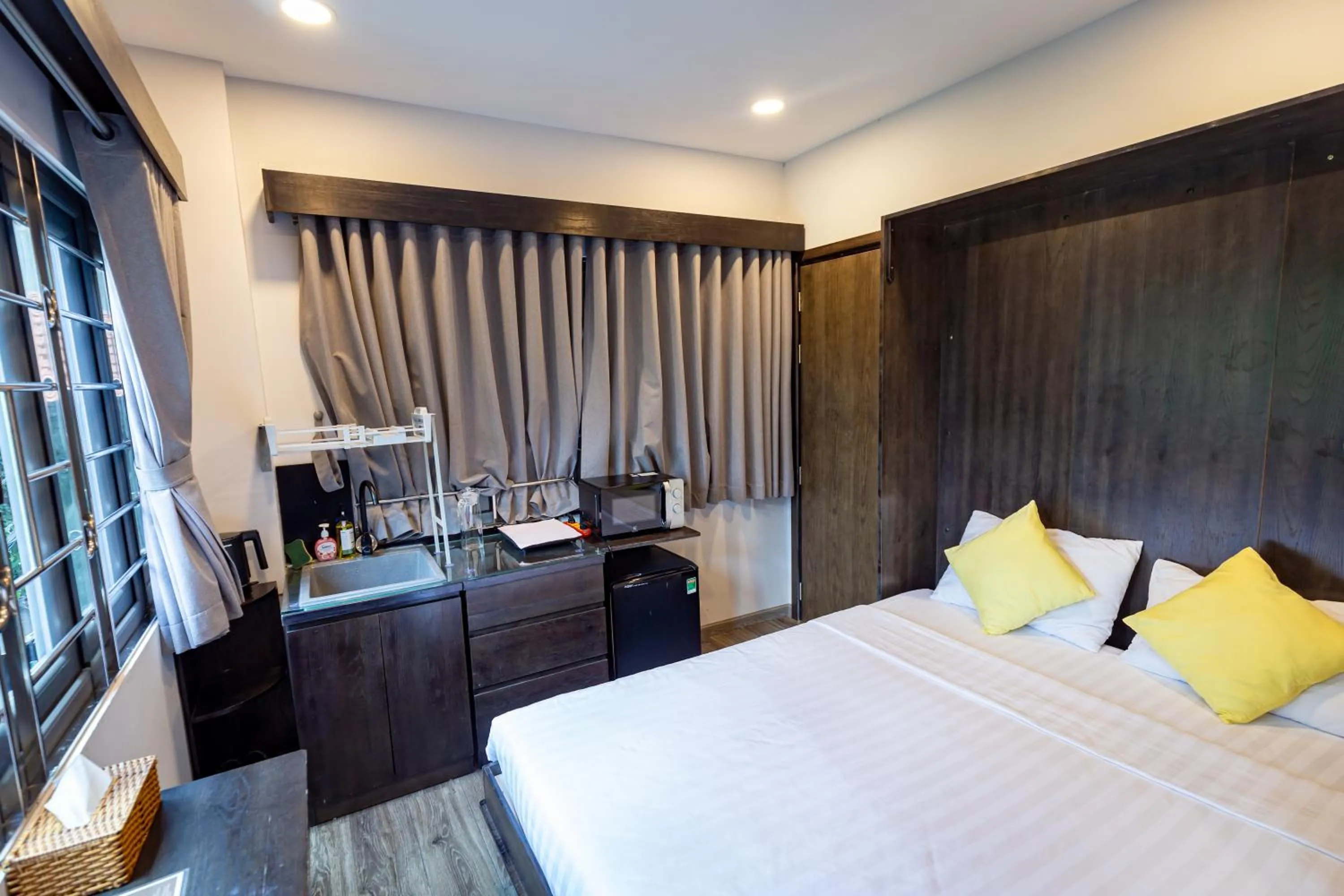 Bed in Brand New Cozy Home in D1 wBalcony