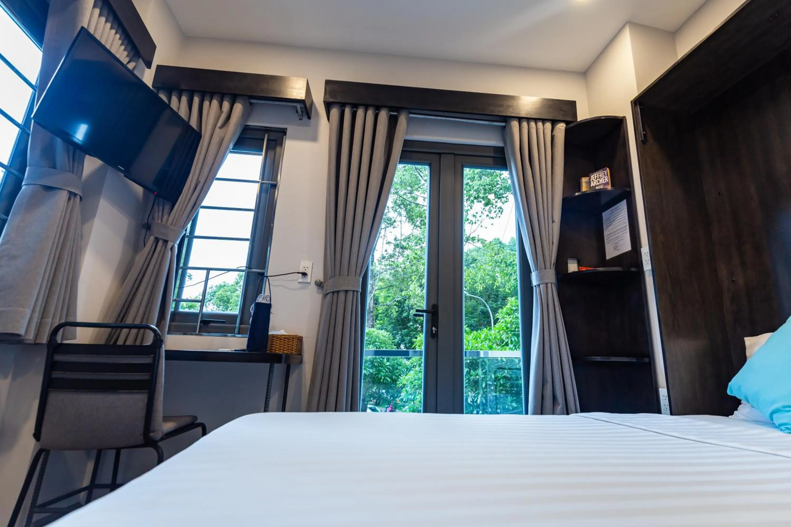 Photo of the whole room, Bed in Brand New Cozy Home in D1 wBalcony