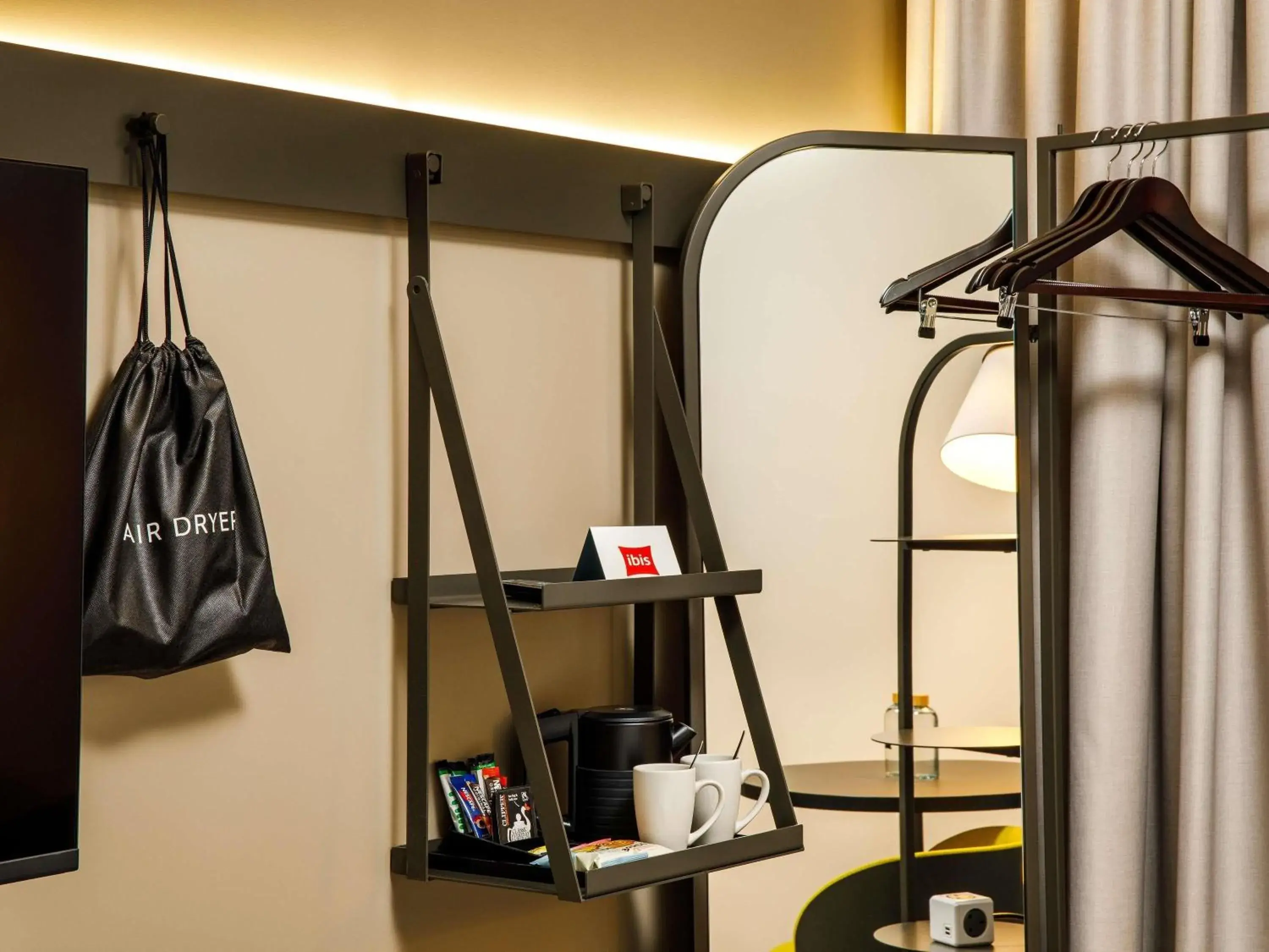 Bedroom in ibis London Greenwich Bedroom in ibis London Greenwich