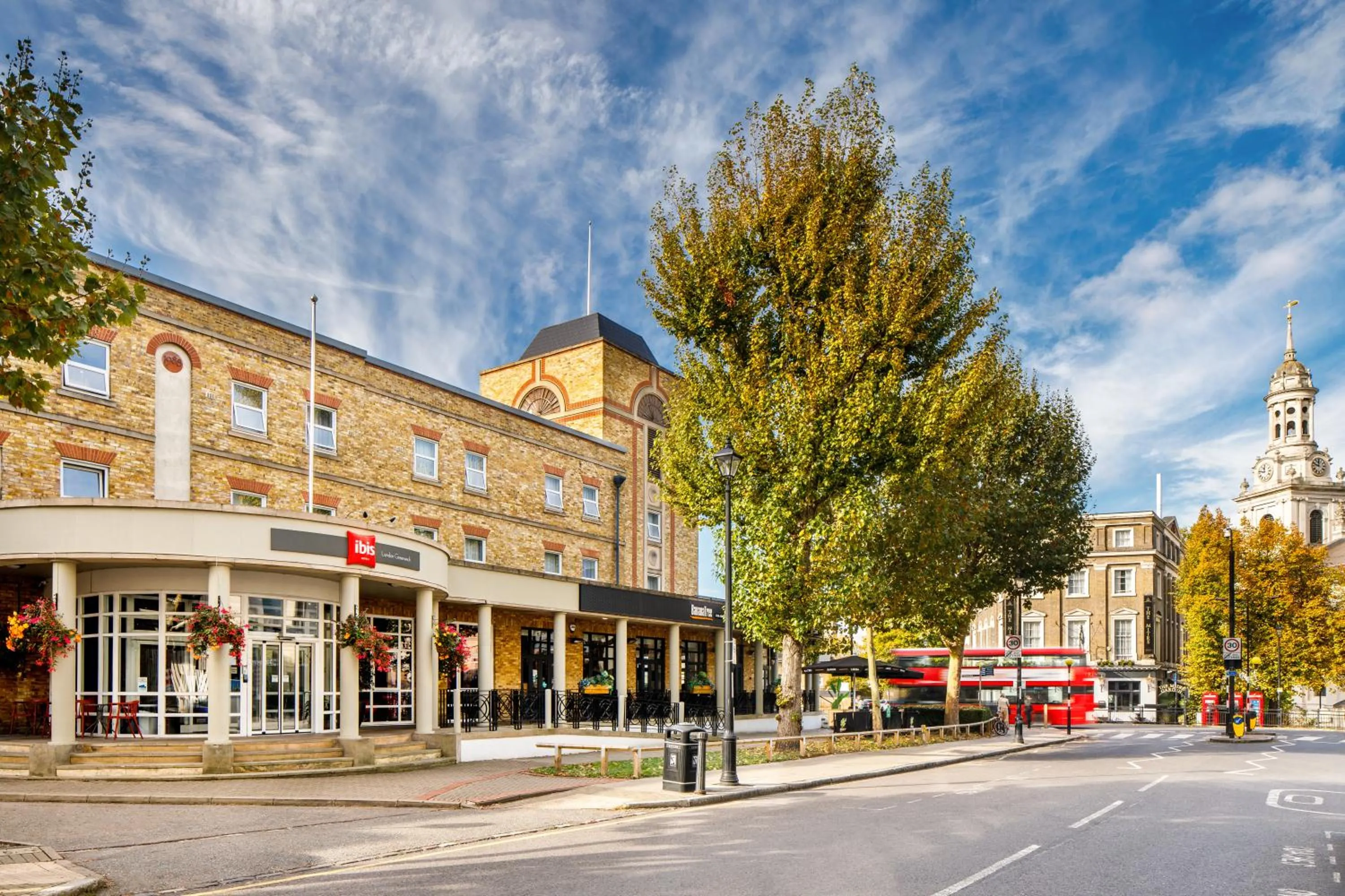 Property building in ibis London Greenwich