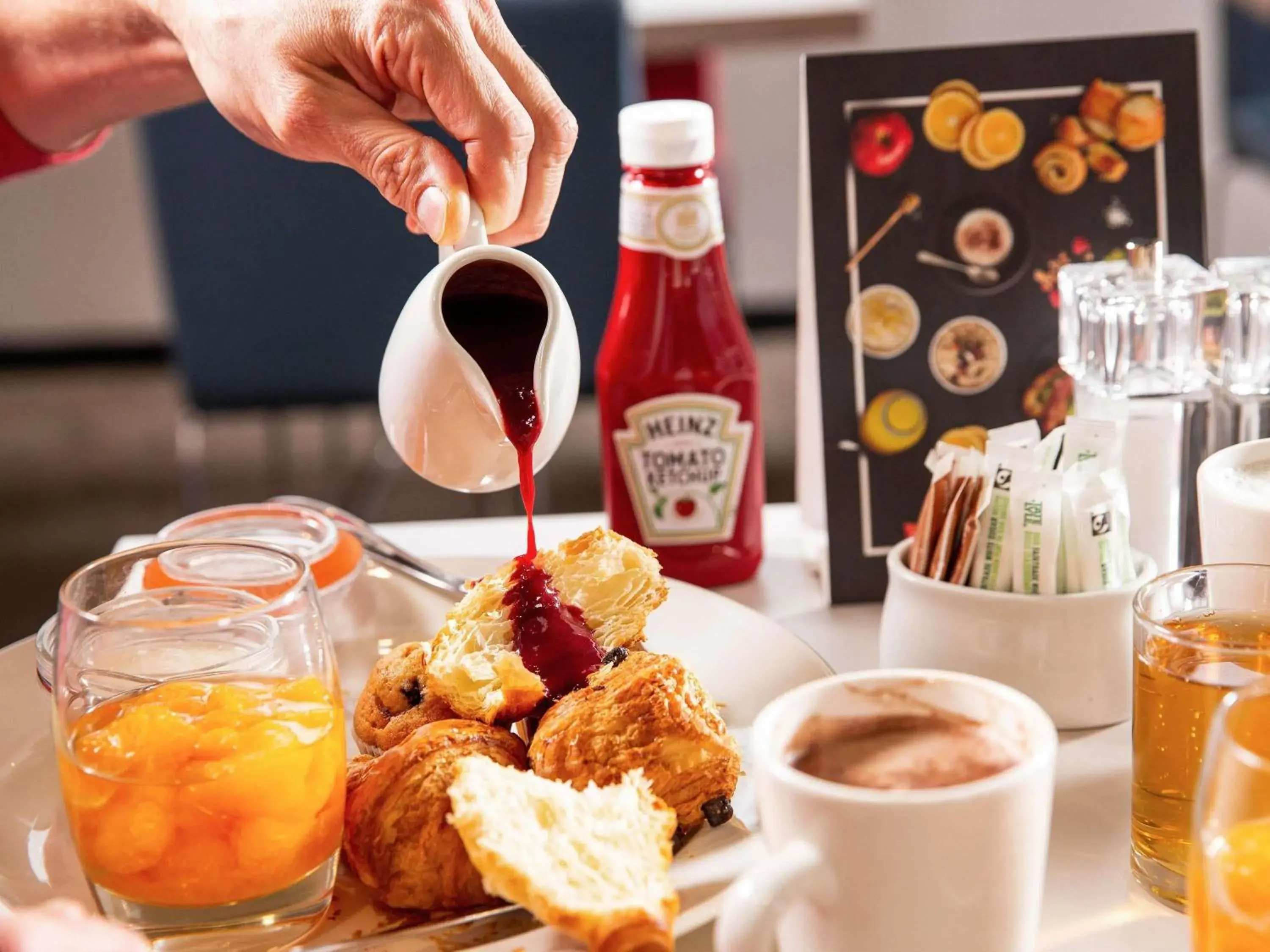 Breakfast in ibis London Greenwich Breakfast in ibis London Greenwich