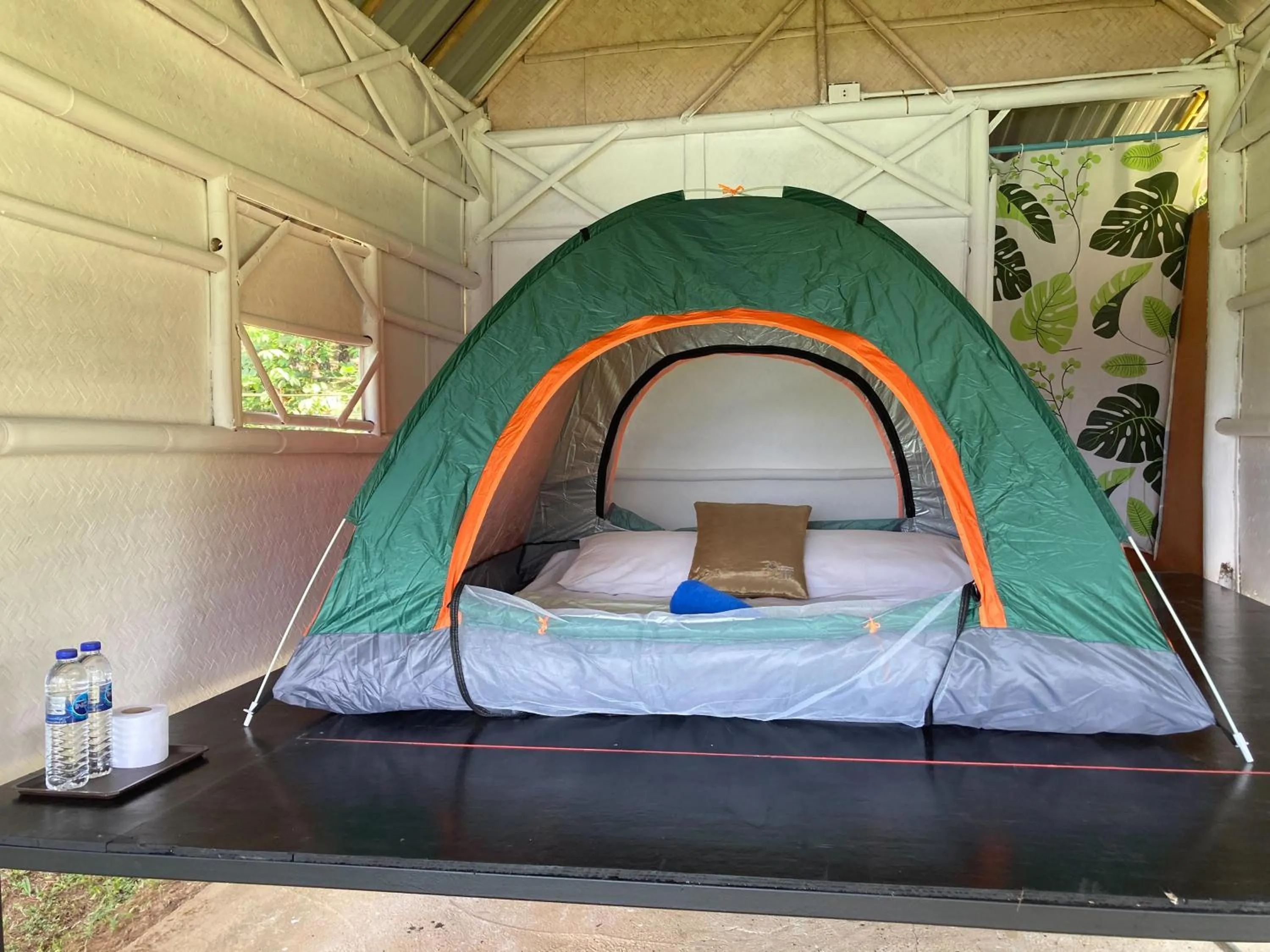 Tent in Khao Sok Evergreen House