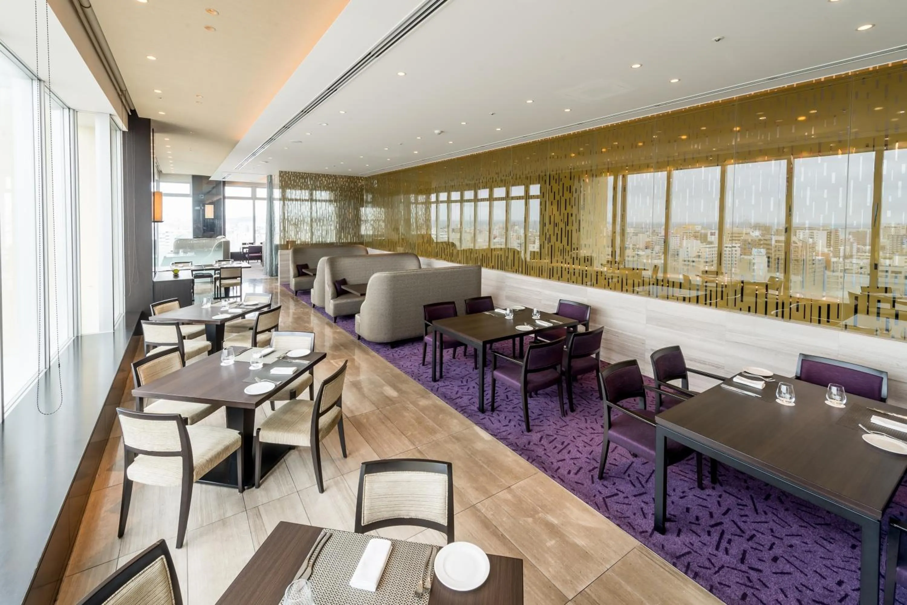 Restaurant/places to eat in Rihga Royal Gran Okinawa