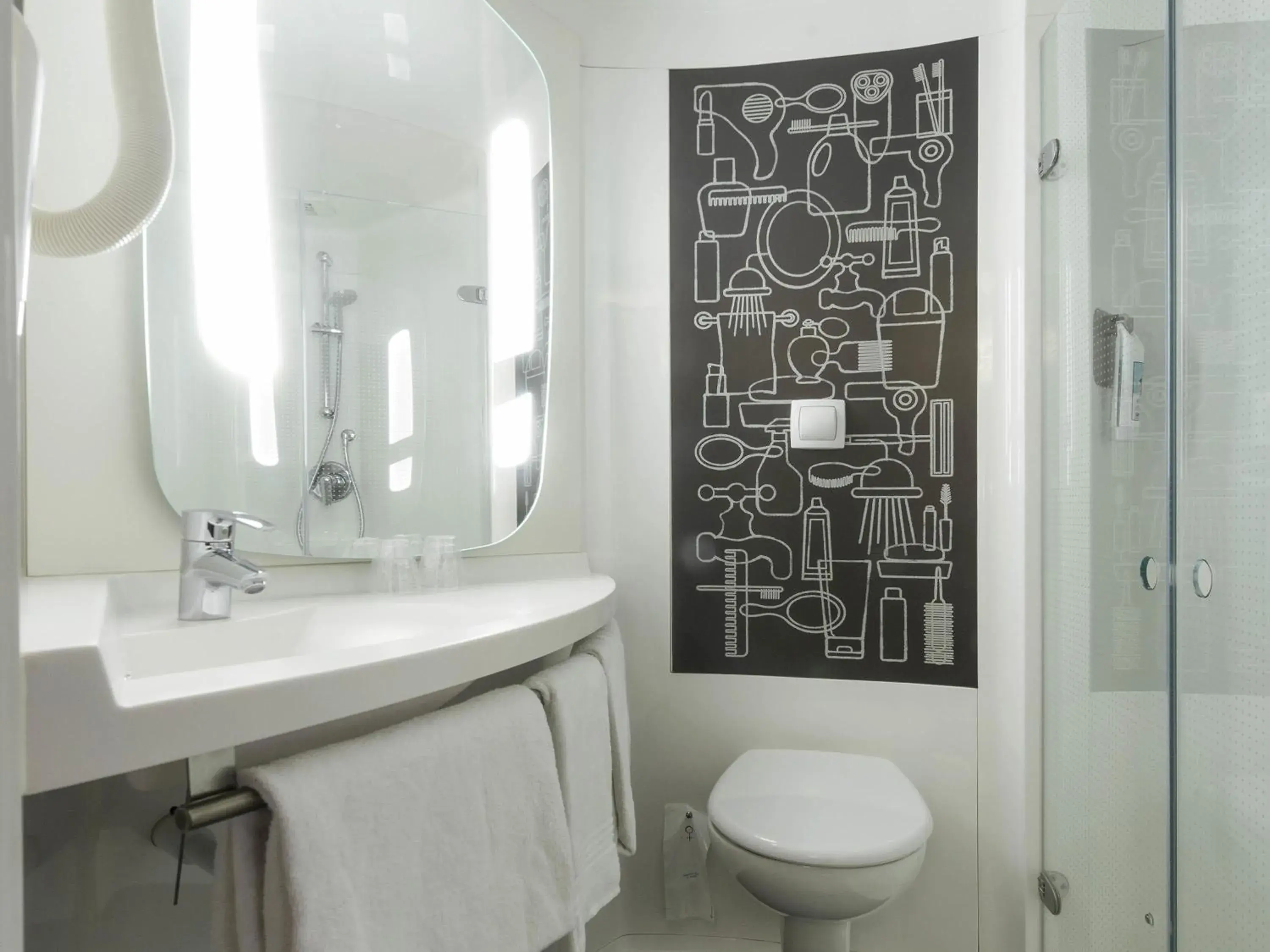 Bedroom in ibis London Stratford Bedroom in ibis London Stratford