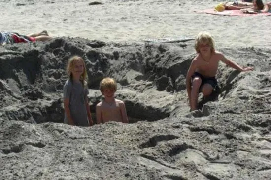 Property building in 120-Oceanfront Penthouse 5