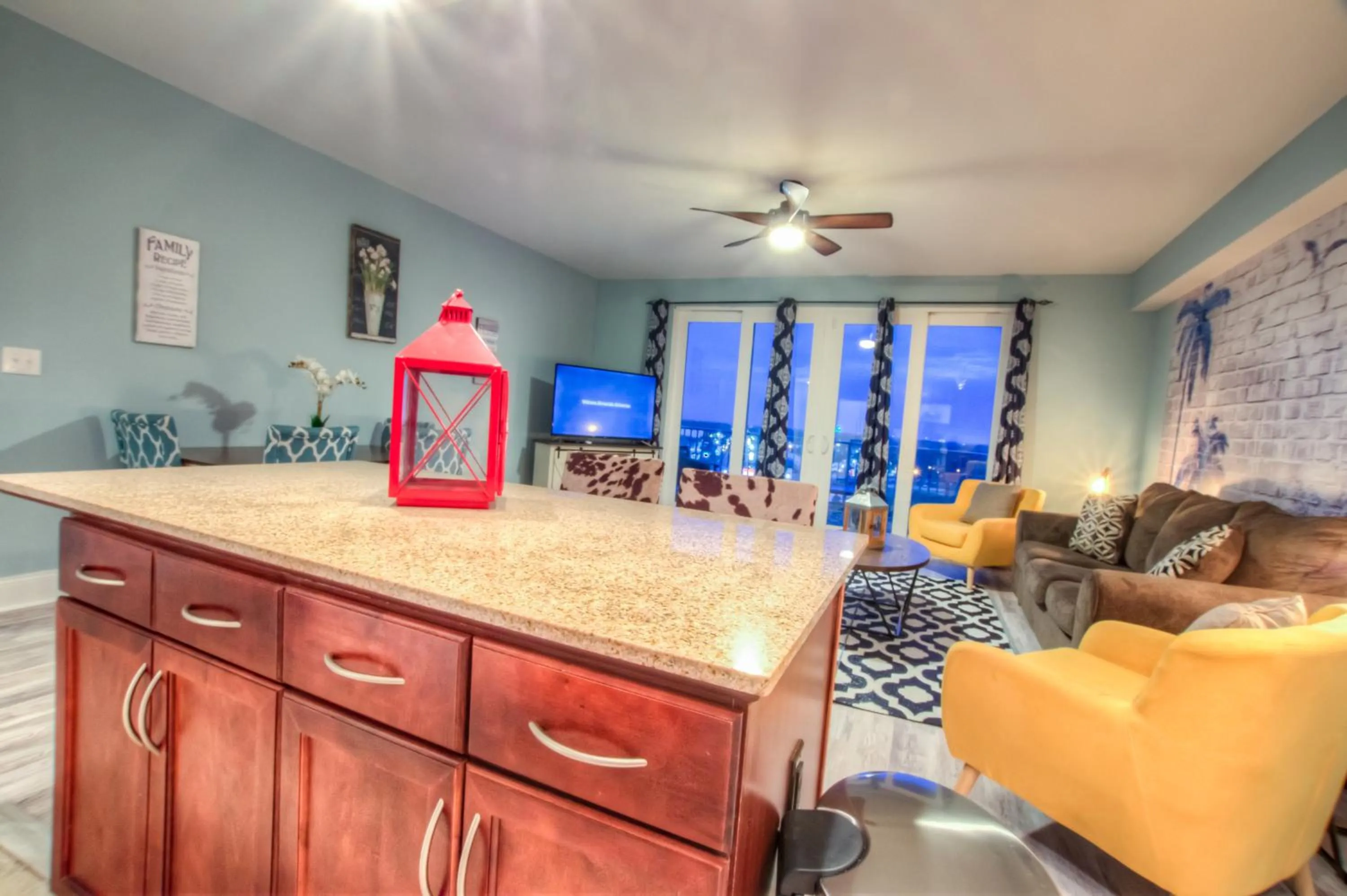 Laketown Wharf 1135 By Aneliya