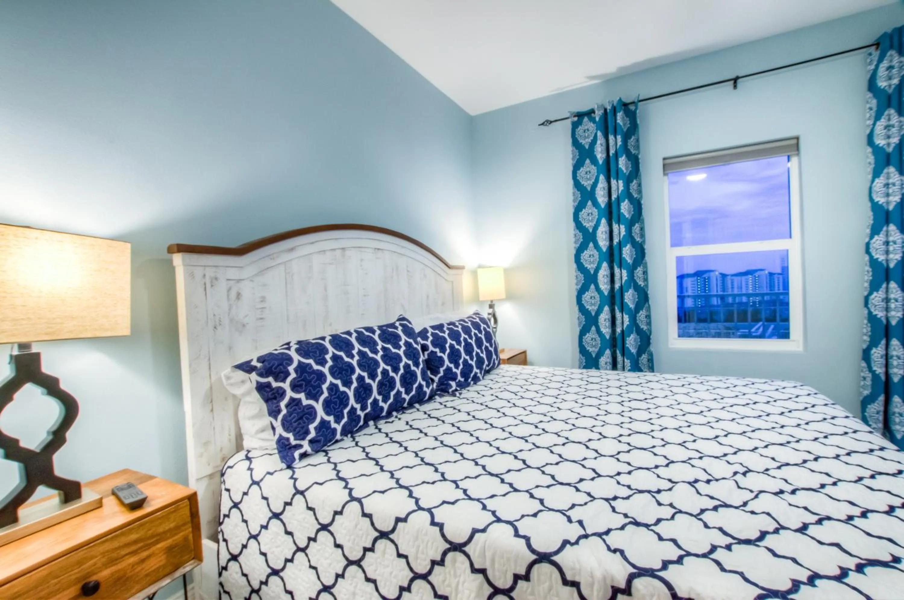 Bed in Laketown Wharf 1135 By Aneliya