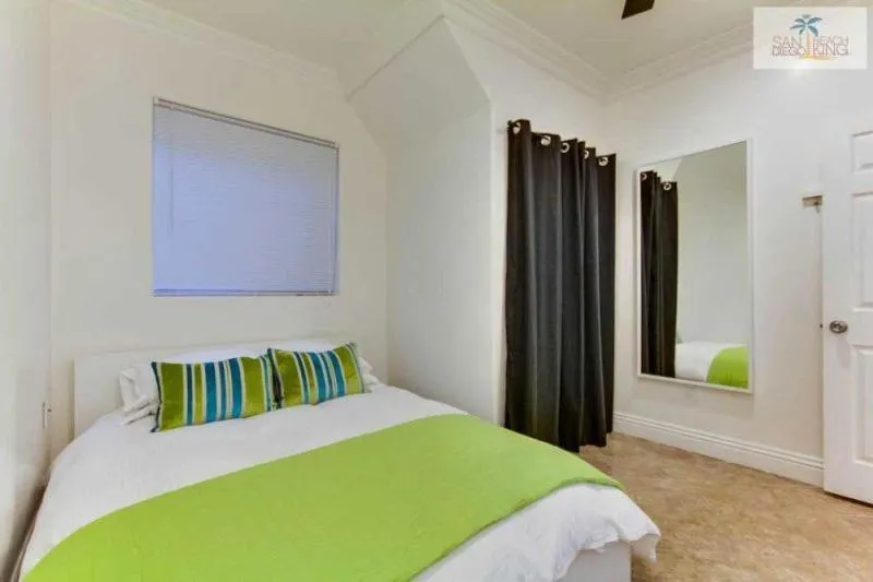 Property building, Bed in 201-Surf Stars Studio