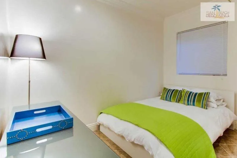 Property building, Bed in 201-Surf Stars Studio