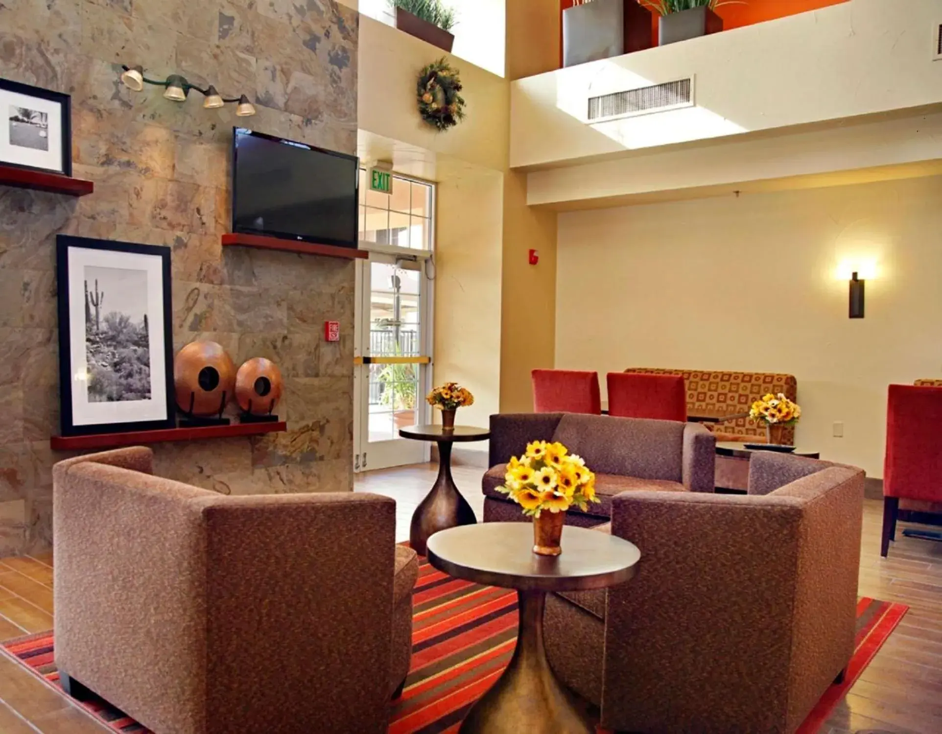 Lobby or reception in Hampton Inn & Suites Phoenix/Scottsdale Lobby or reception in Hampton Inn & Suites Phoenix/Scottsdale