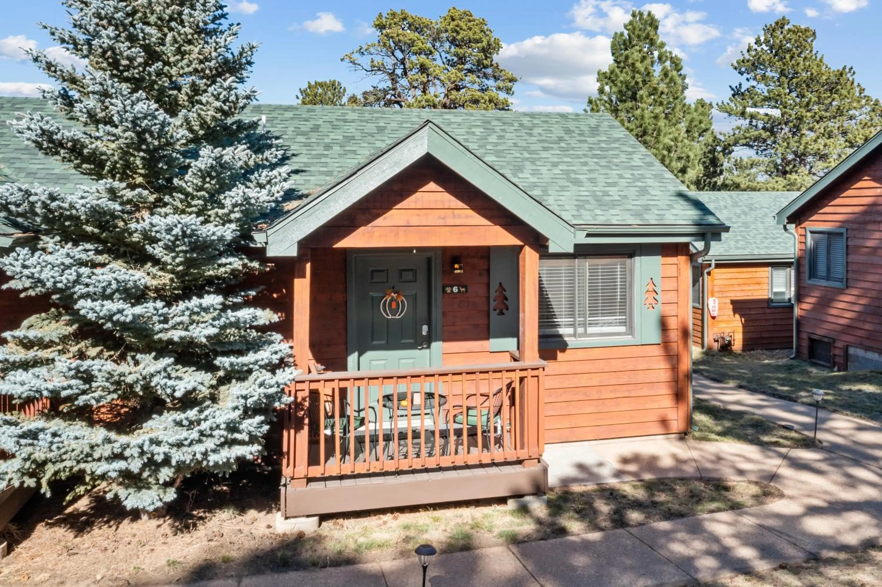 Mountain Shadows Resort