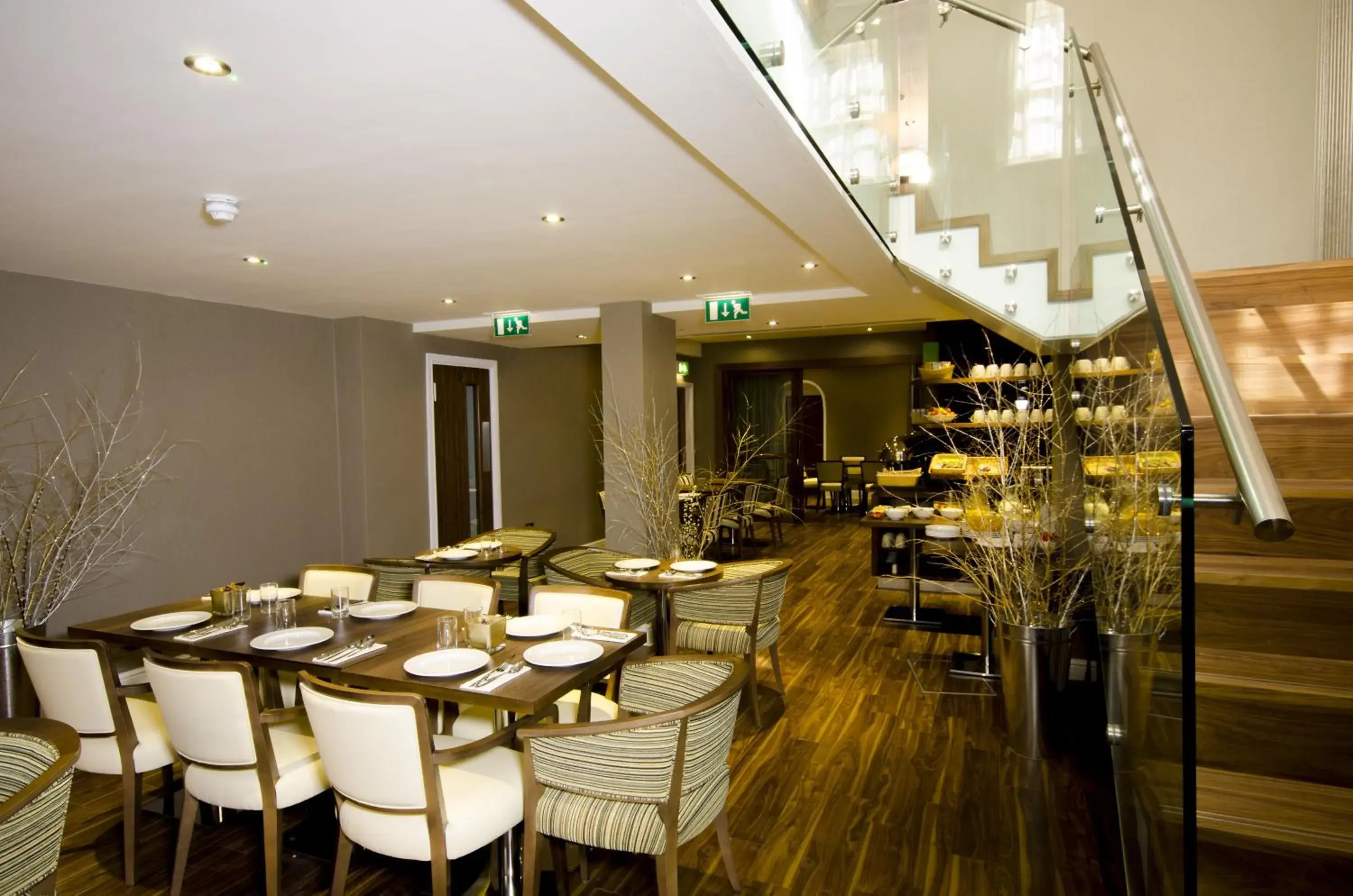 Restaurant/places to eat in The Belgrave Hotel Restaurant/places to eat in The Belgrave Hotel