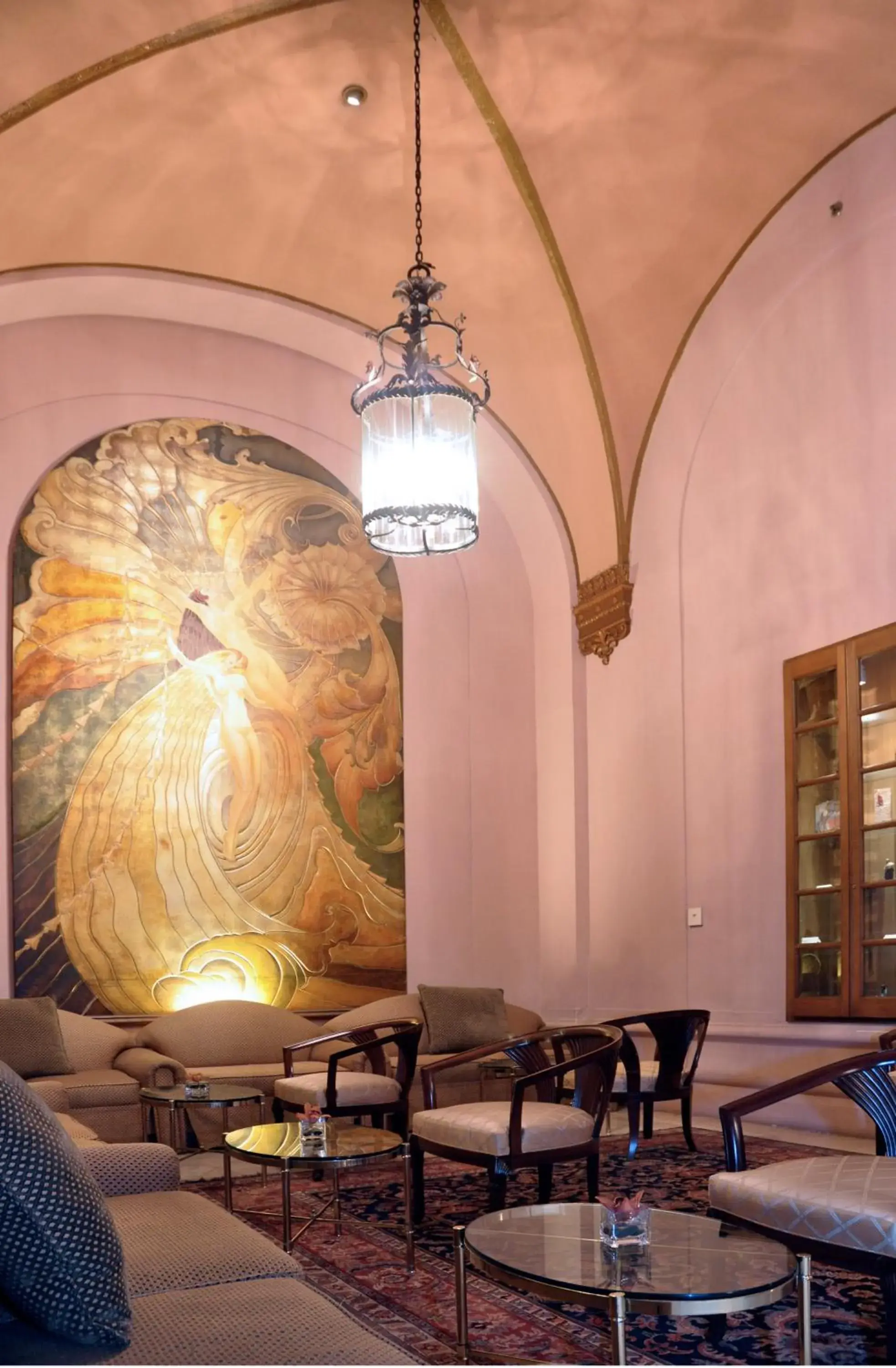 Lounge or bar in The Biltmore Los Angeles Lounge or bar in The Biltmore Los Angeles