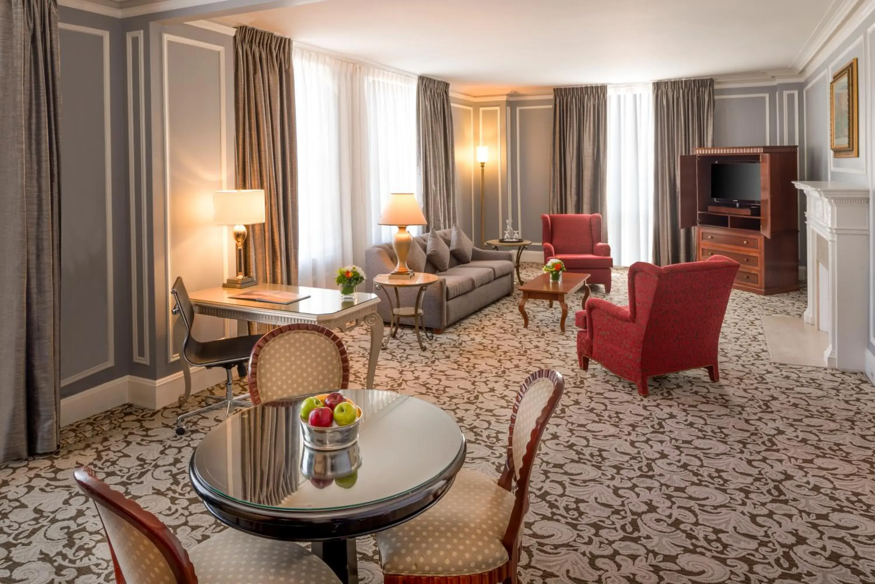 Living room in The Biltmore Los Angeles Living room in The Biltmore Los Angeles