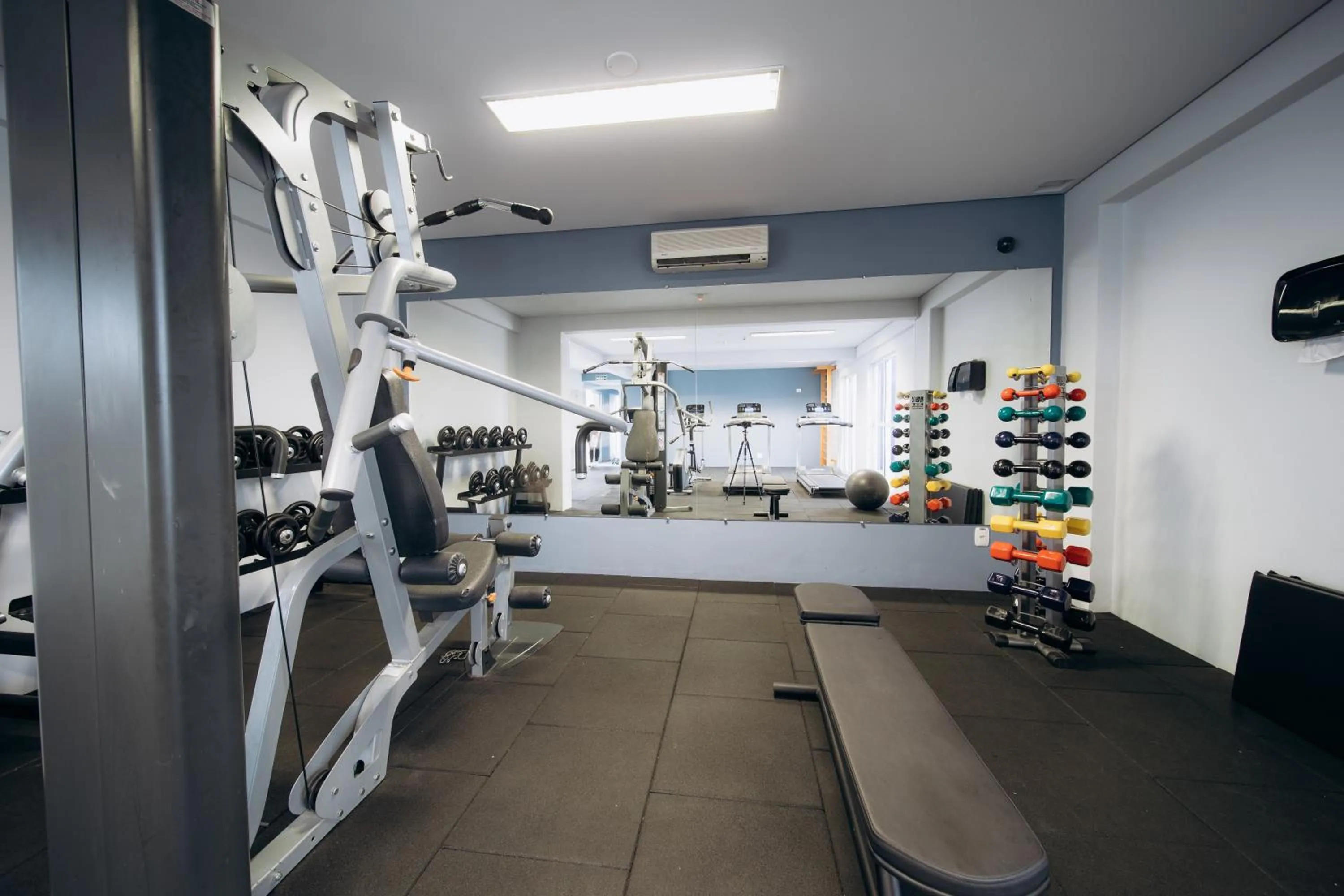 Fitness centre/facilities in Hotel Euro Suite Curitiba Batel By Nacional Inn