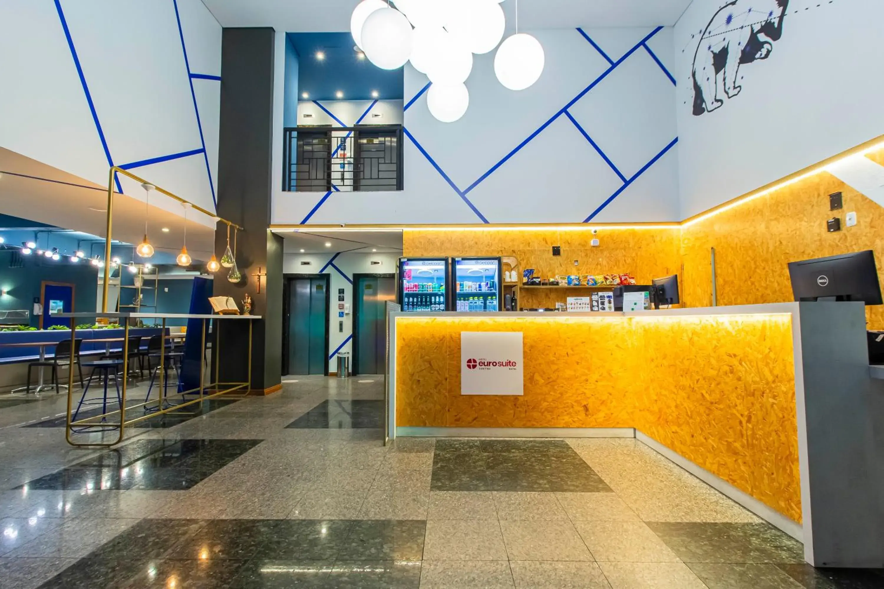 Lobby or reception in Hotel Euro Suite Curitiba Batel By Nacional Inn Lobby or reception in Hotel Euro Suite Curitiba Batel By Nacional Inn