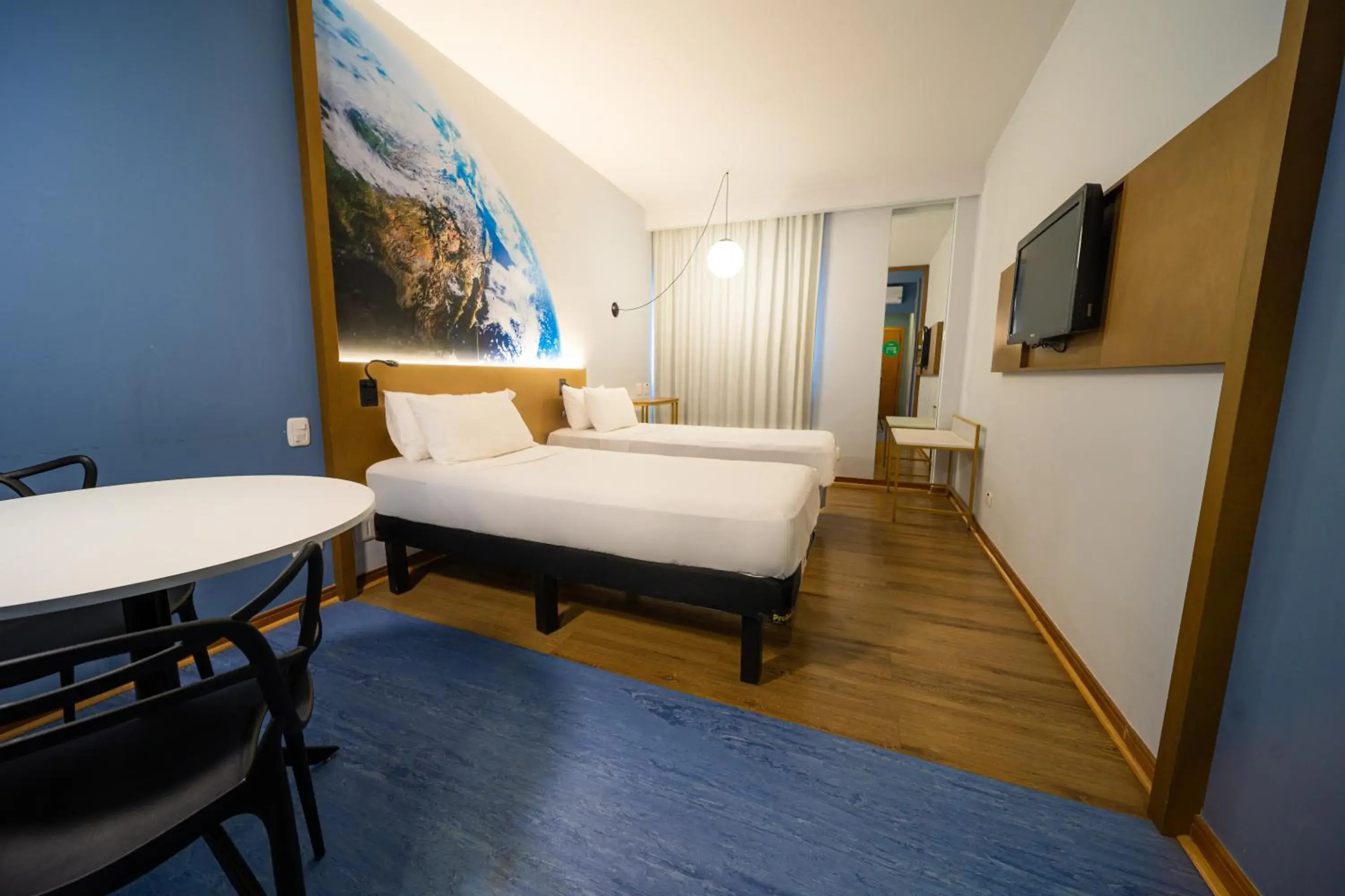 Bed in Hotel Euro Suite Curitiba Batel By Nacional Inn Bed in Hotel Euro Suite Curitiba Batel By Nacional Inn