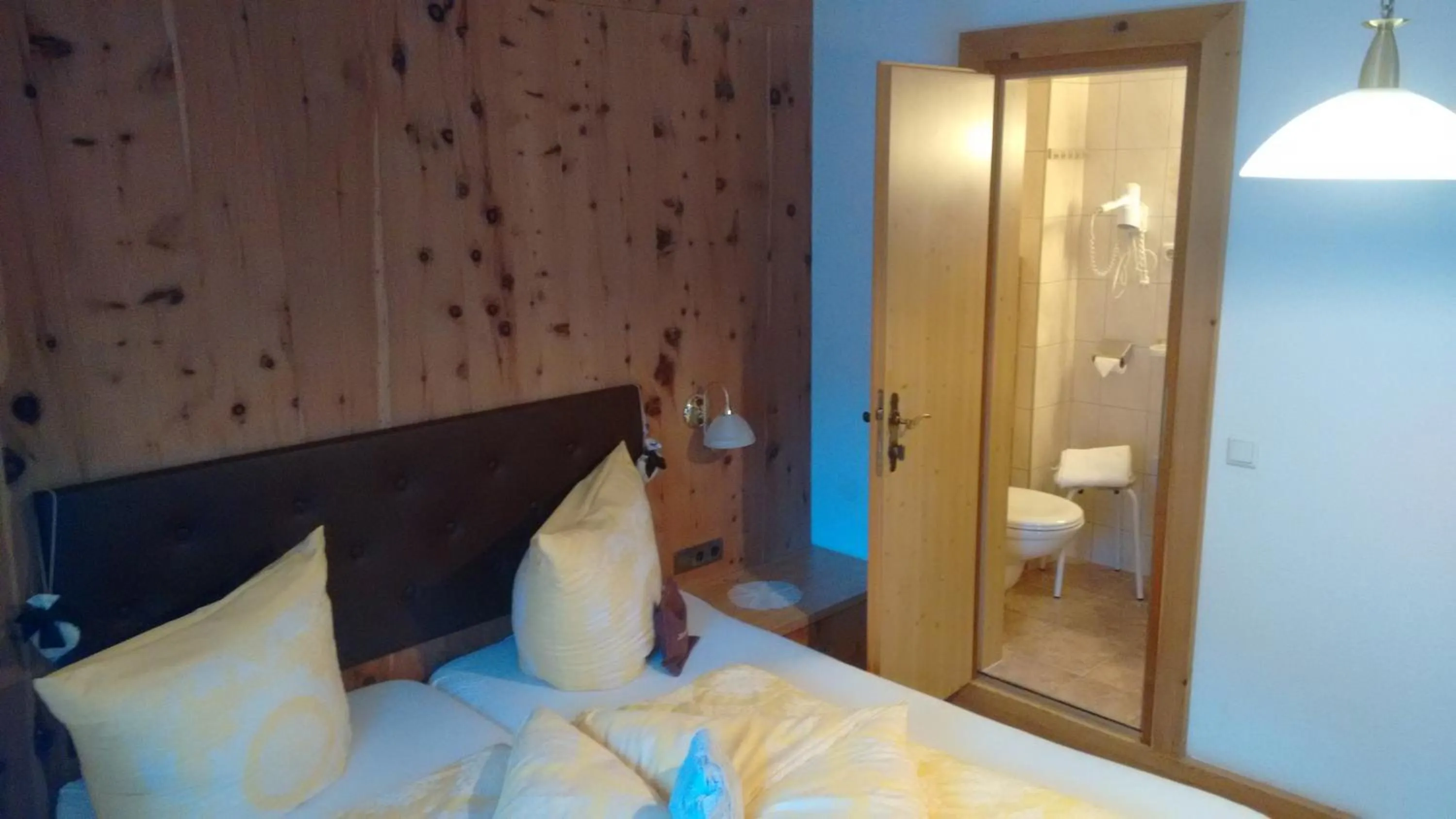 Photo of the whole room, Bed in Haus Stefan