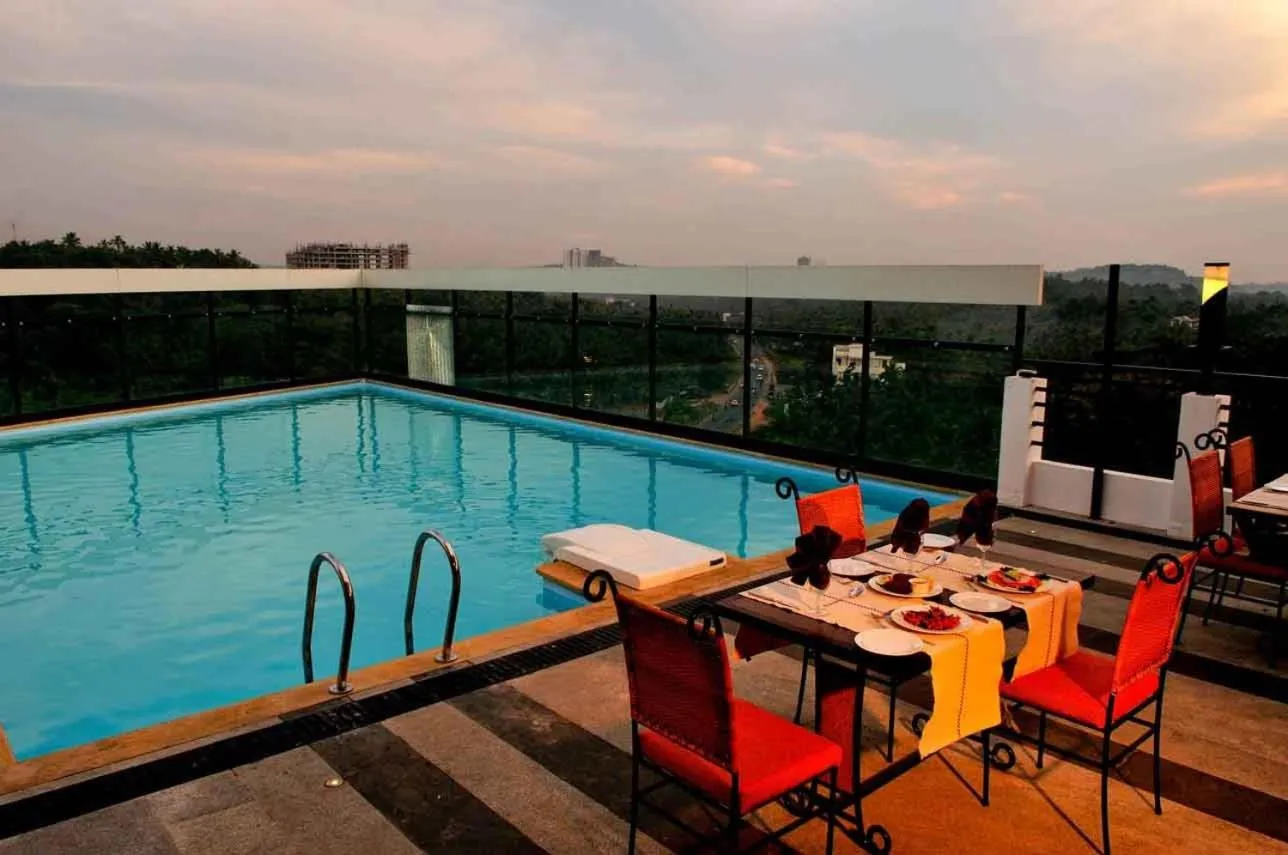 Swimming pool in Copper Folia