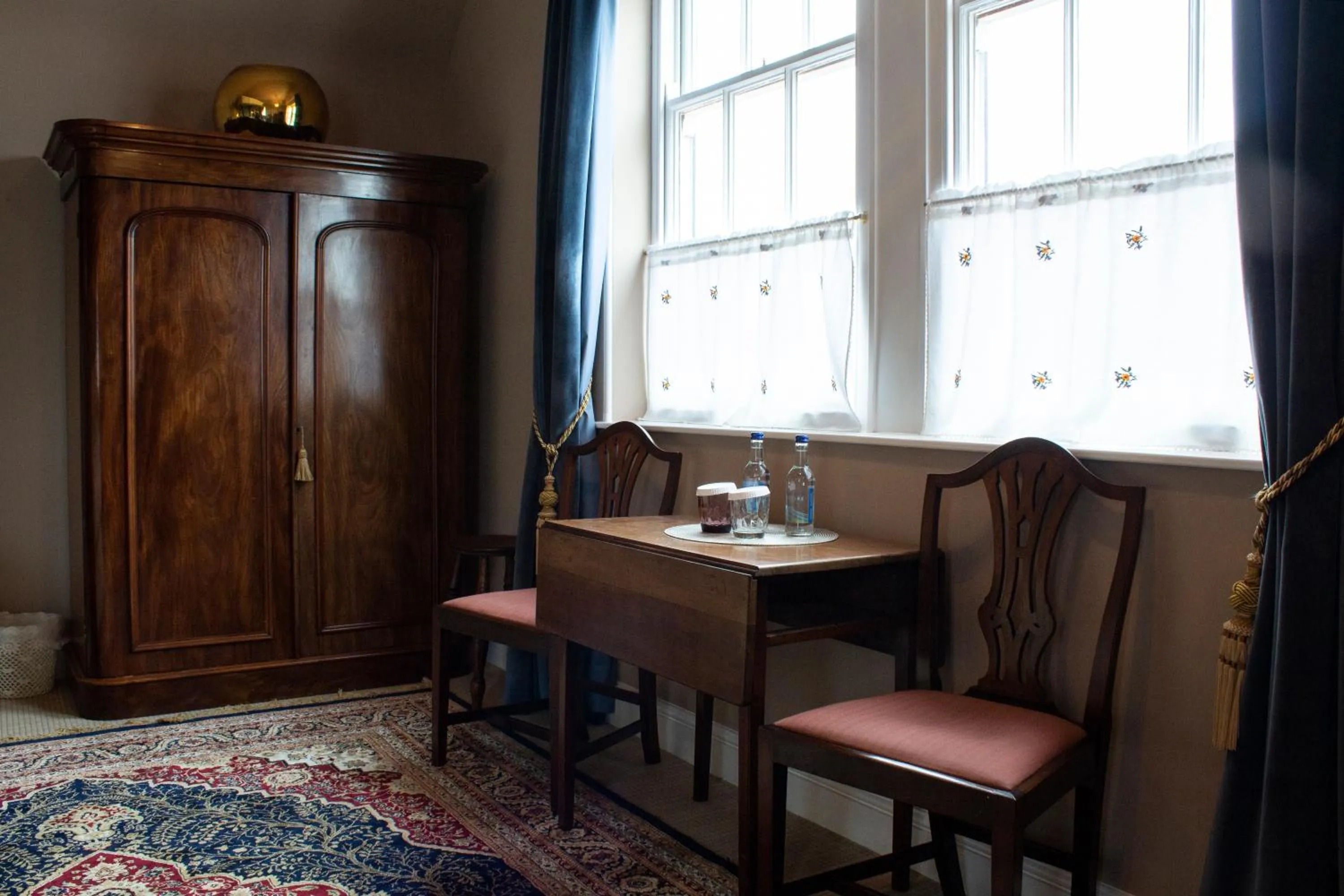 TV and multimedia in The Carden Arms